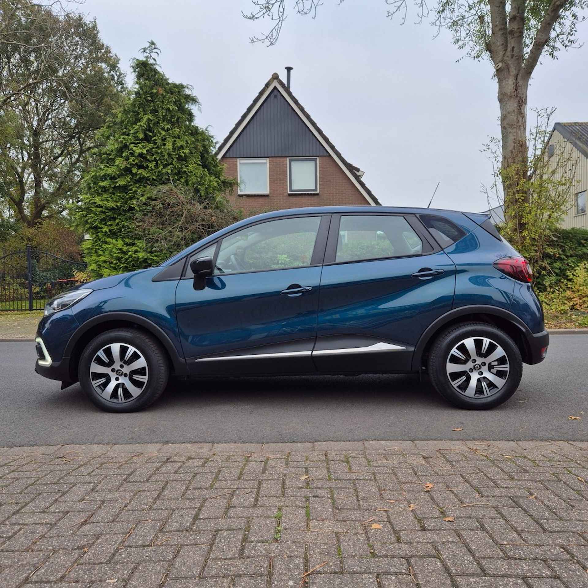 RENAULT Captur 0.9 TCE Intens lichtmetaal navigatie trekhaak cruise - 3/24