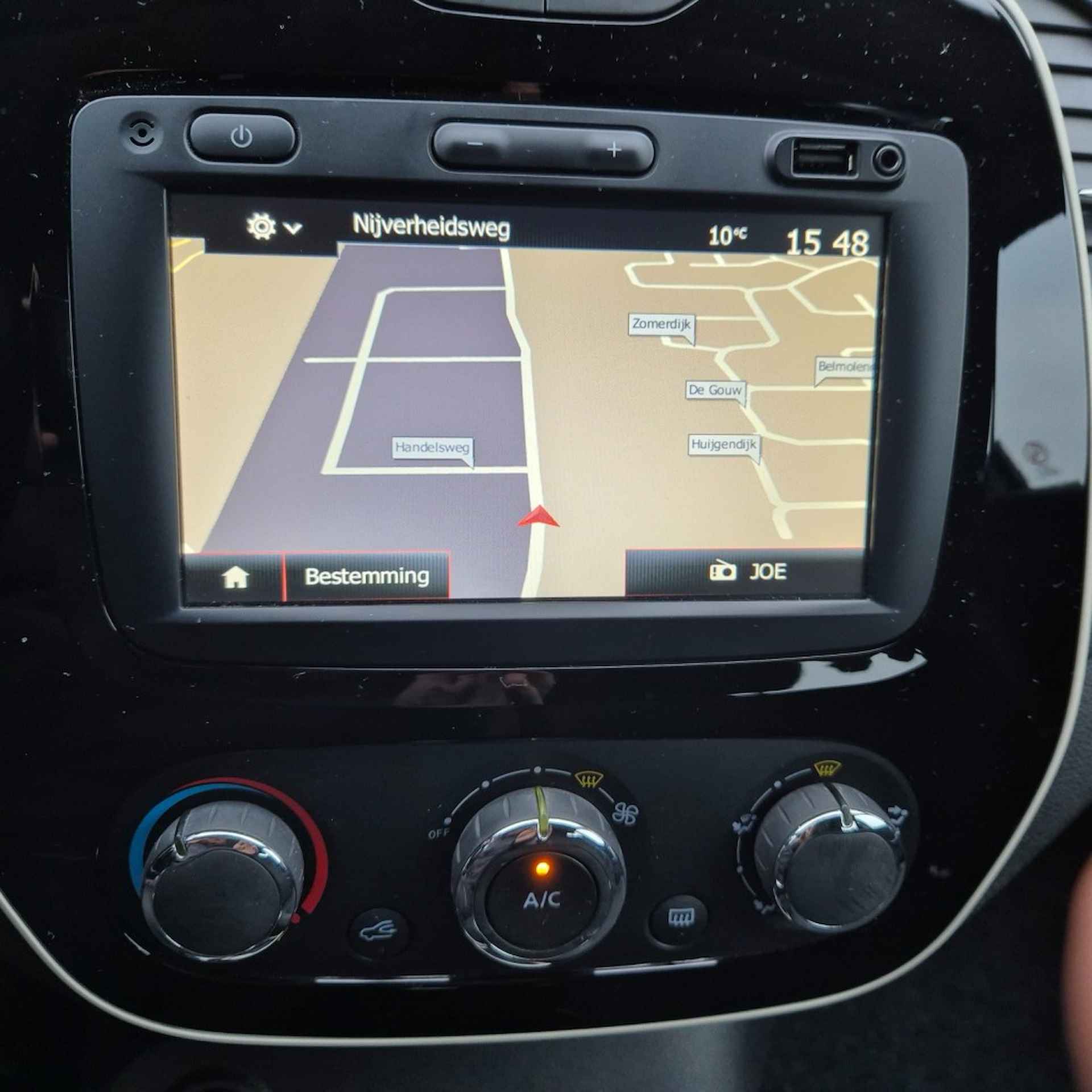 RENAULT Captur 0.9 TCE Intens lichtmetaal navigatie trekhaak cruise - 15/24