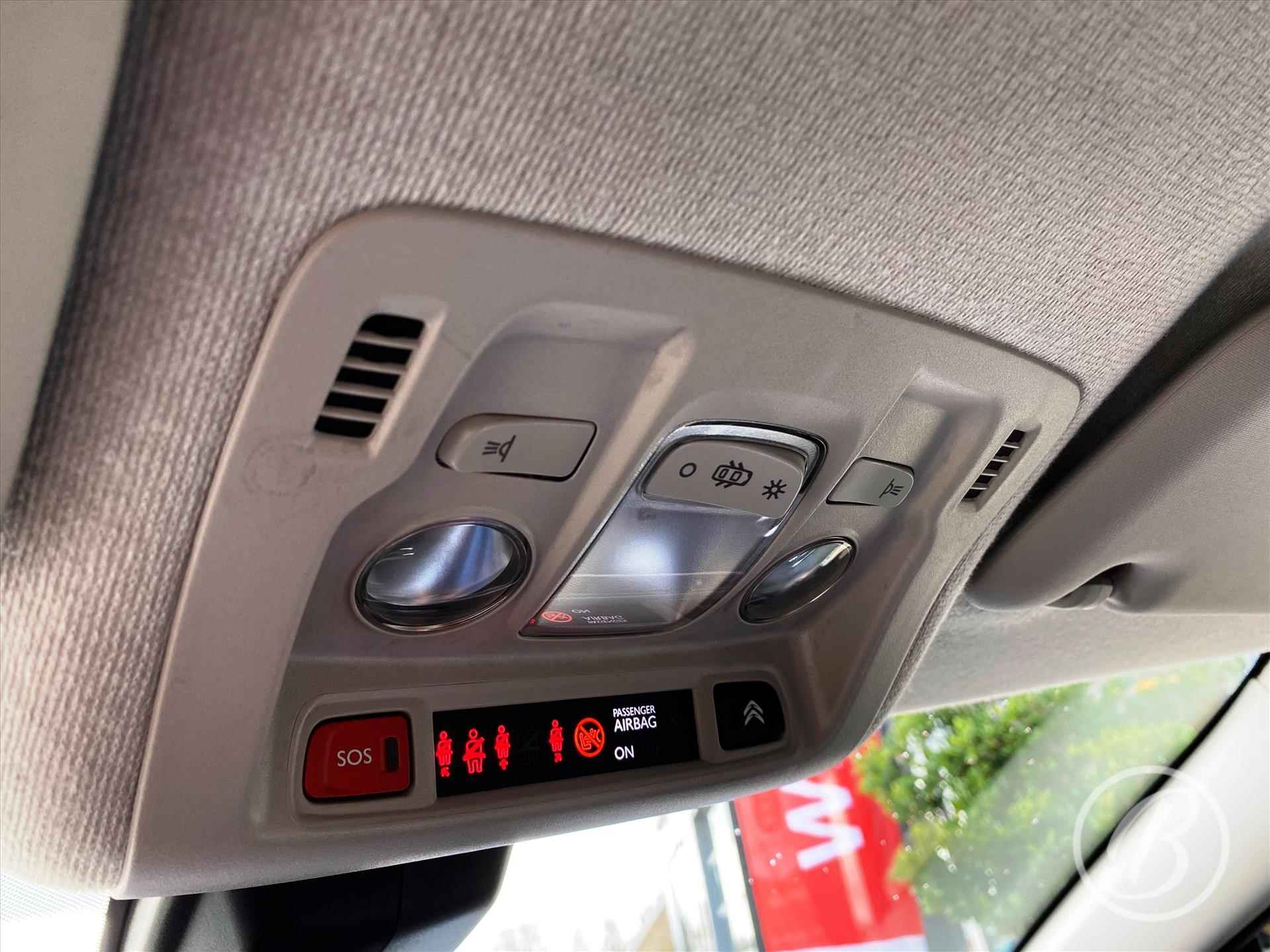 Citroen C3 1.2 110pk Automaat Feel |nieuwe distributie, navigatie, parkeersensoren, dab, regen- licht sensor, bluetooth, apple carplay, android auto, climate - 27/57