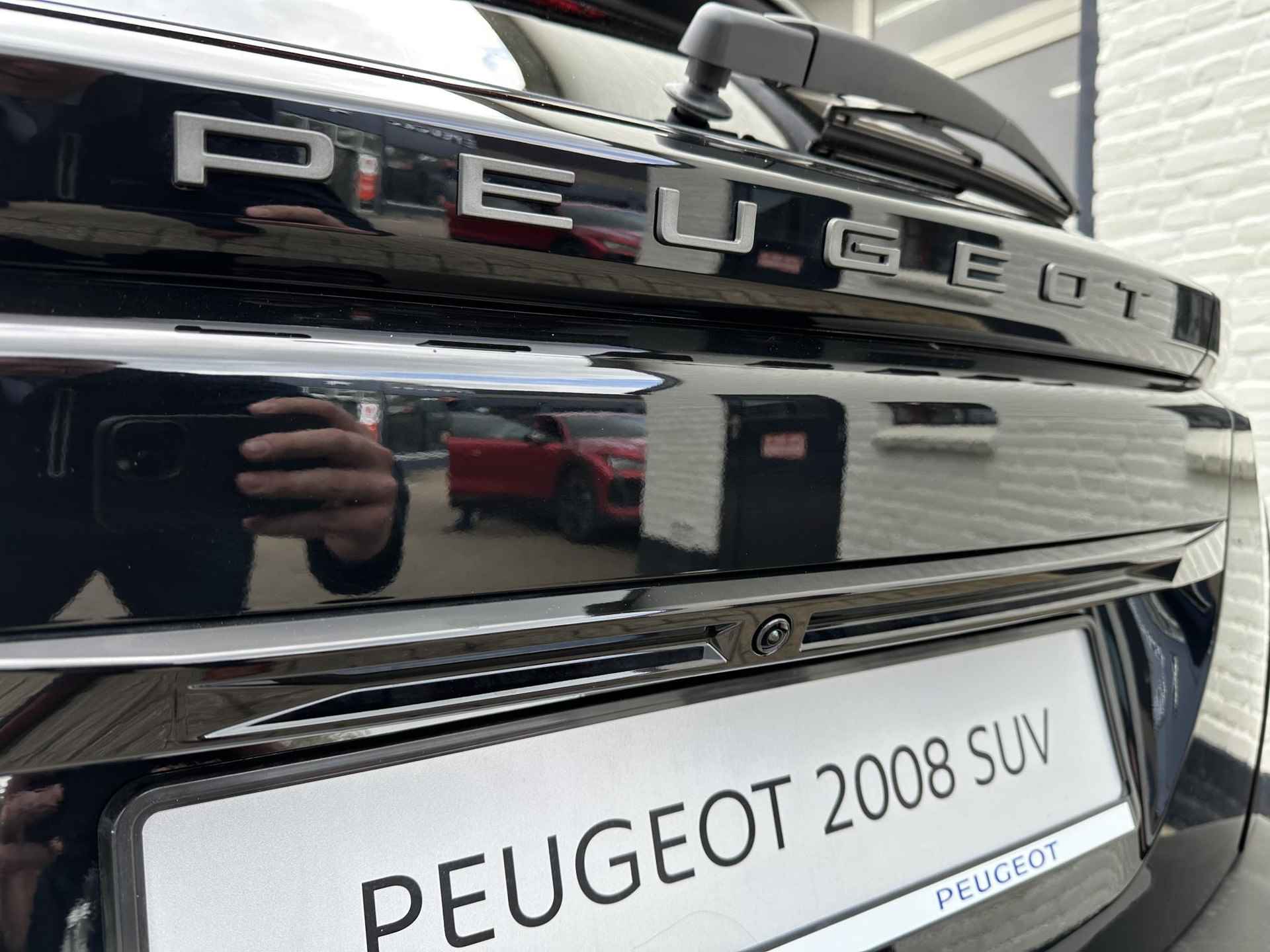 Peugeot 2008 1.2 Turbo 100 PK Allure | Bouwjaar 2024 | Nieuwste Model ! | Digitaal Instrumentarium | HD Camera | Full Screen Navigatie | LED Verlichting | Climate Control | Lichtmetalen Velgen | - 45/57