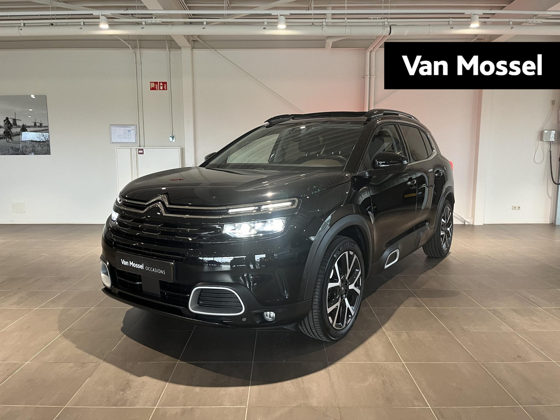 Citroen C5 Aircross 1.2 PureTech Business Plus | Panoramadak | Leder | Camera | Trekhaak | Zeer compleet!