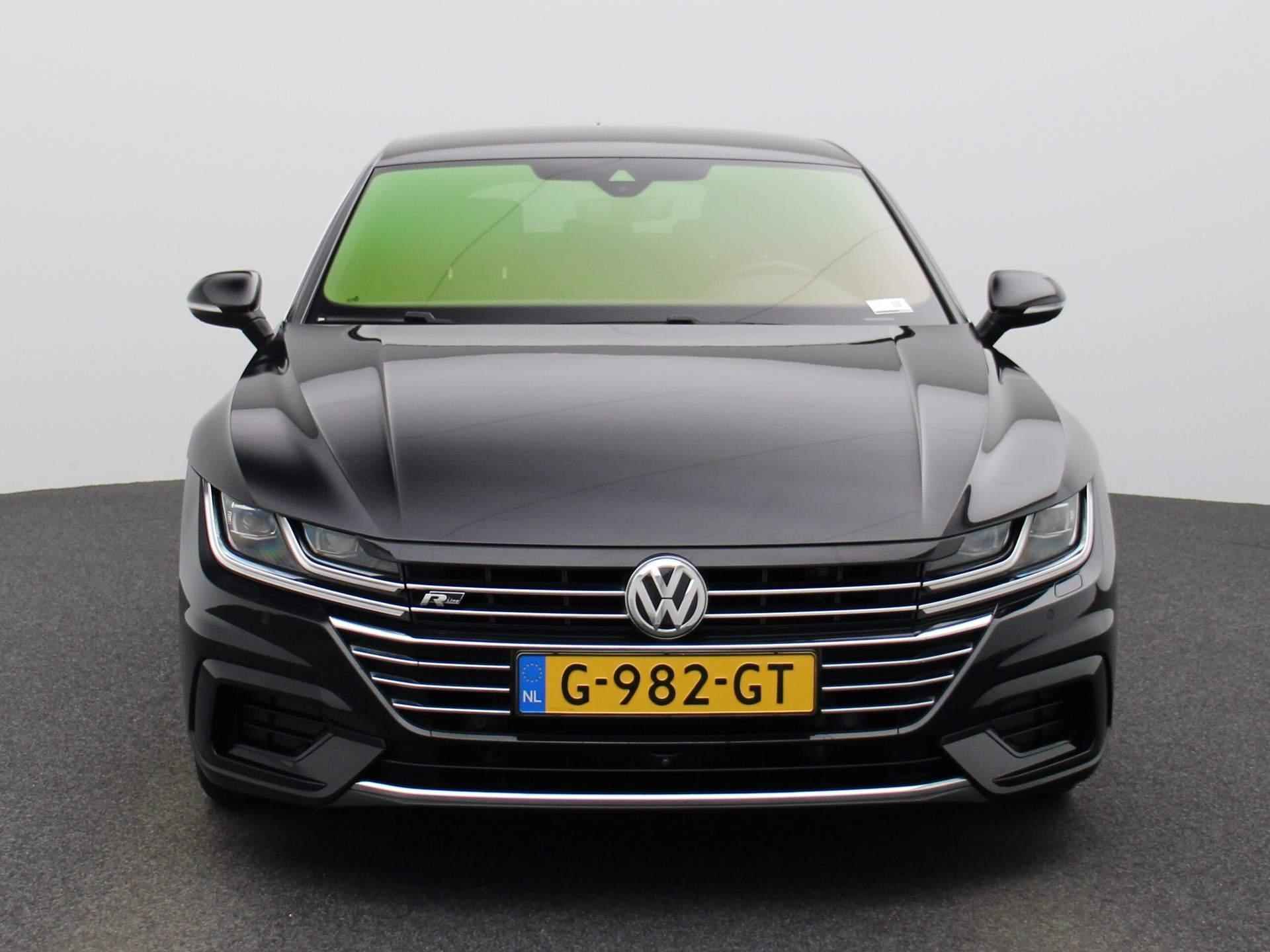 Volkswagen Arteon 2.0 TSI Business R Exclusive | Automaat | Half-Leder | Navigatie | Stoel verwarming | Apple carplay | Climate control | Parkeer sensoren | LMV | LED | Camera | DAB - 4/43