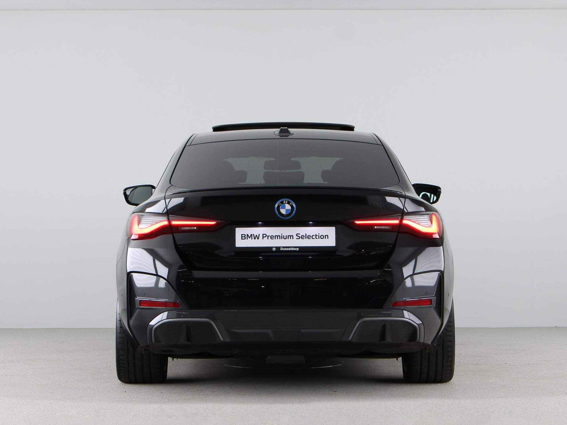 BMW i4 eDrive35 High Executive 70 kWh - 11/26