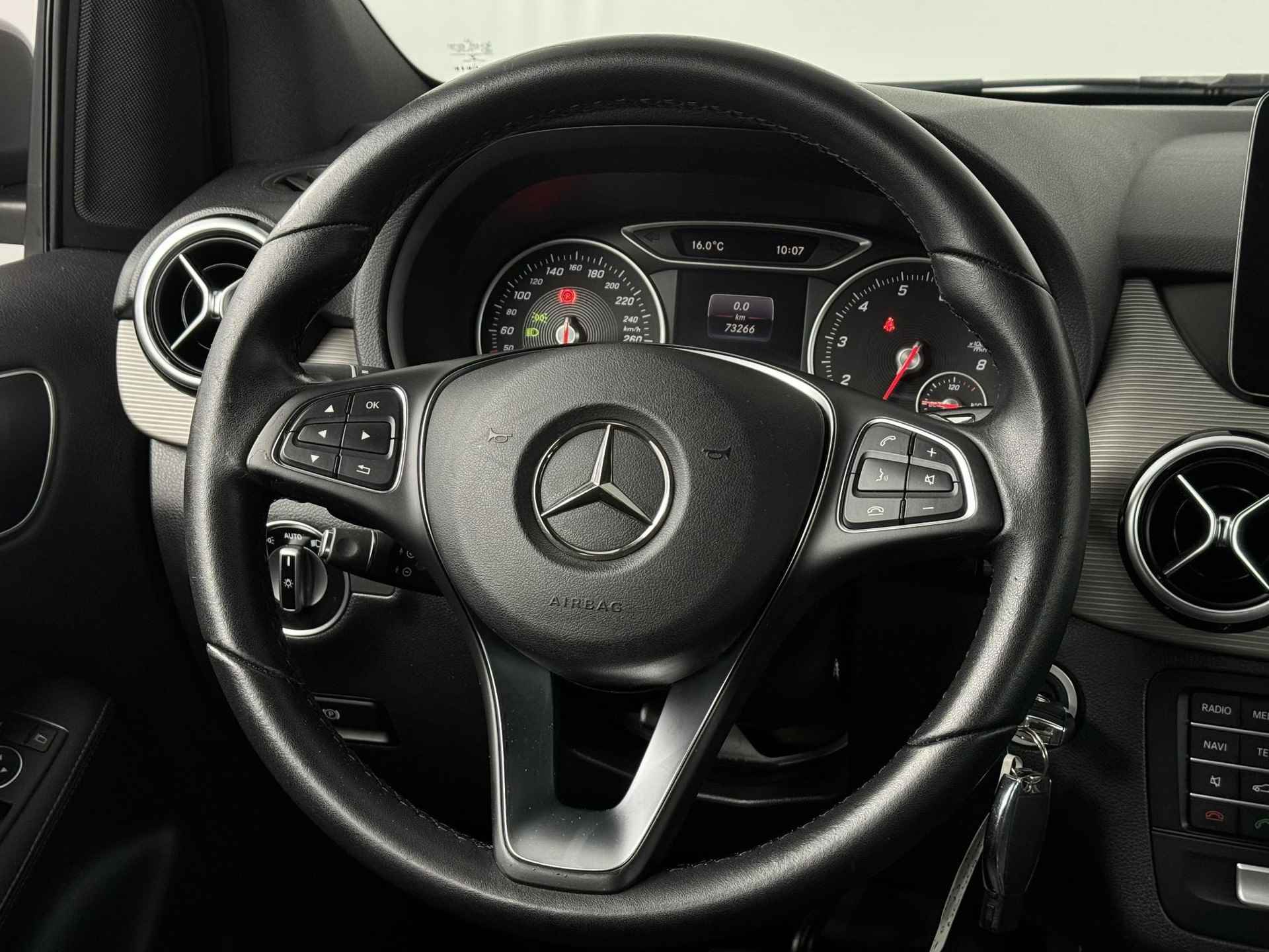 Mercedes-Benz B-klasse 180 Lease Edition Ambition - 33/41