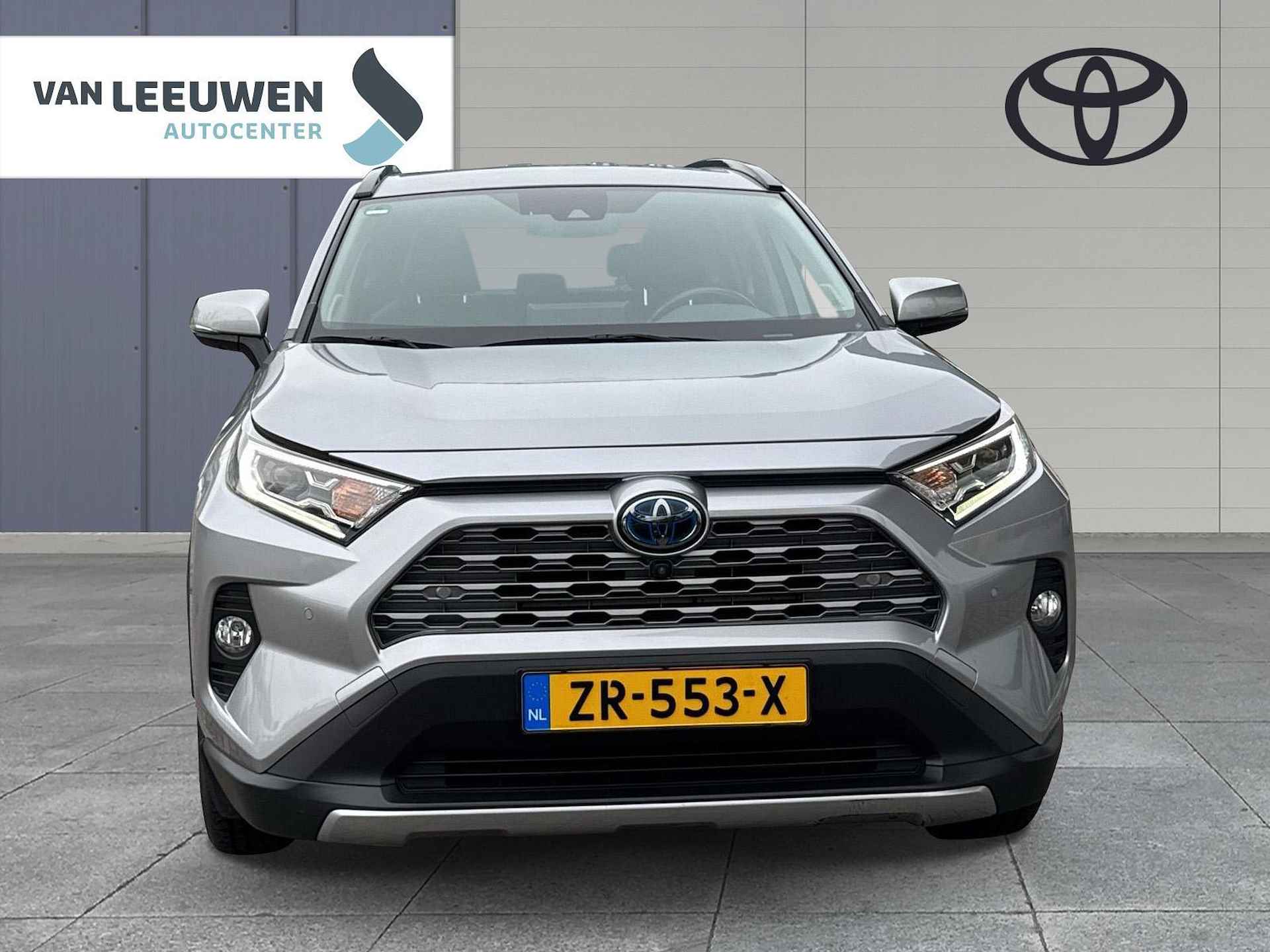 Toyota RAV4 2.5 Hybrid Executive - 2/23