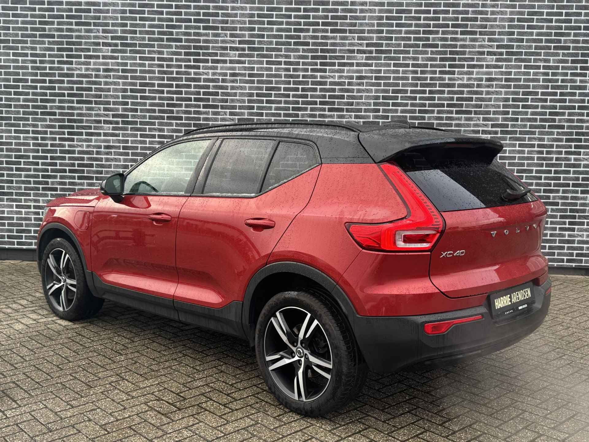 Volvo XC40 1.5 T5 Recharge R-Design | Trekhaak | Schuif/Kanteldak | Adaptieve Cruise Control | Rondomzicht Camera - 5/16