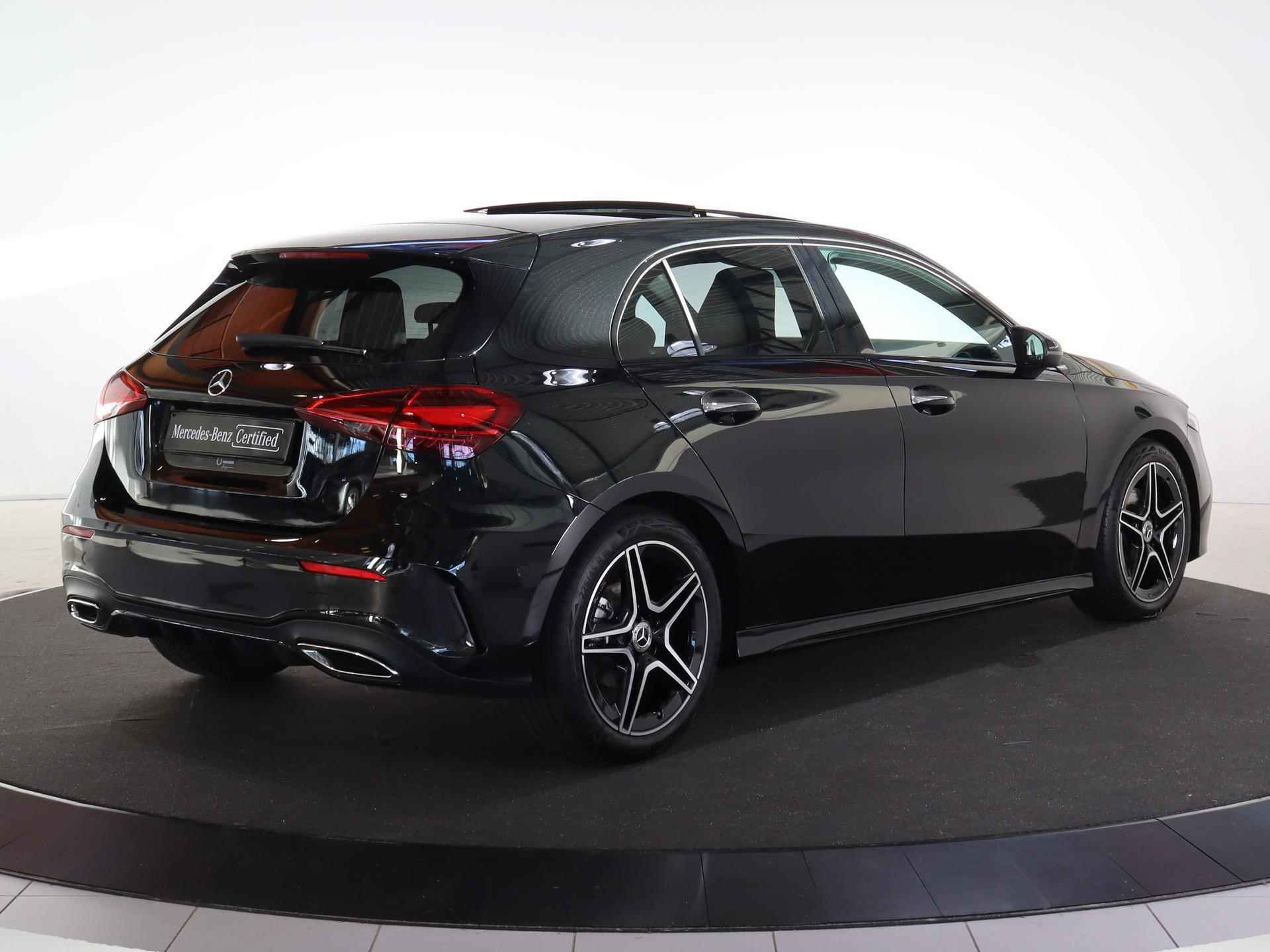 Mercedes-Benz A-klasse 180 Star Edition AMG Line | Panorama-schuifdak | Nightpakket | Keyless GO | Apple Carplay/Android Auto | Multibeam LED | Draadloos opladen | Achteruitrijcamera | - 3/25