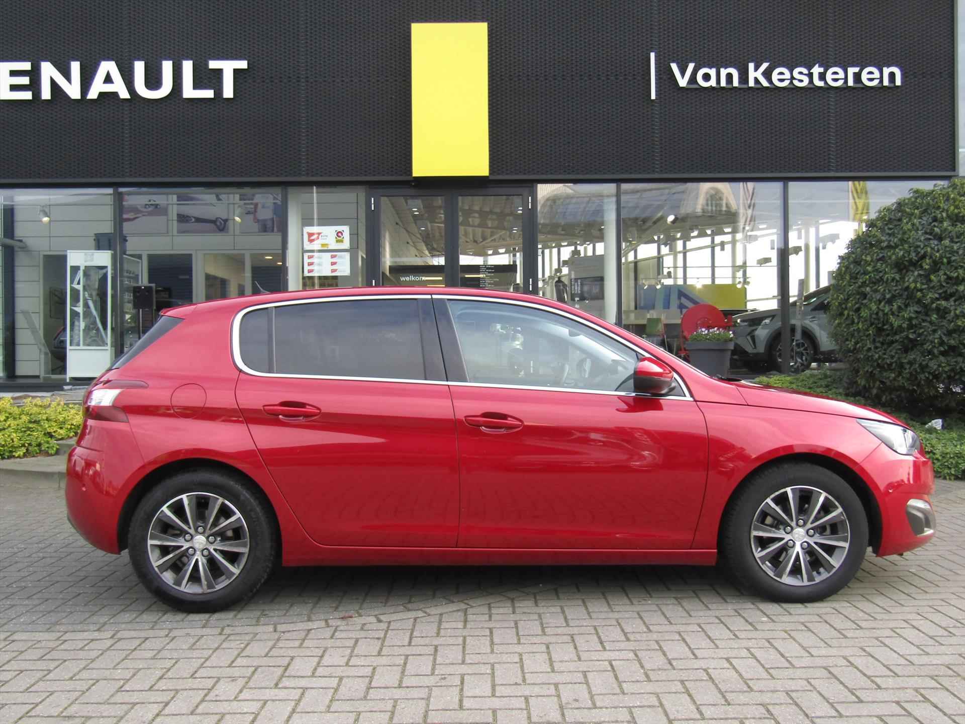 PEUGEOT 308 1.2 PureTech 130pk Aut. Allure / Navigatie / Camera / Stoelverwarming / Panoramadak / 1e eigenaar - 5/25