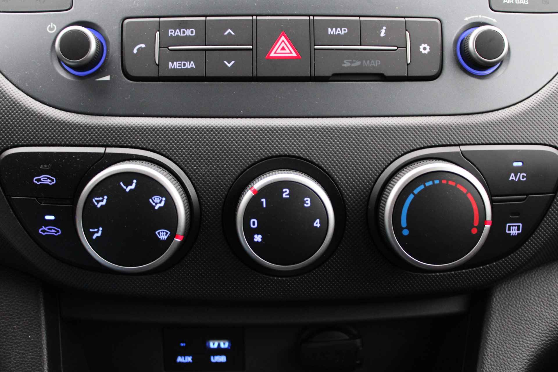 Hyundai i10 1.0i Comfort | Cruise Control | Apple/ android carplay | stoelverwarming - 11/20