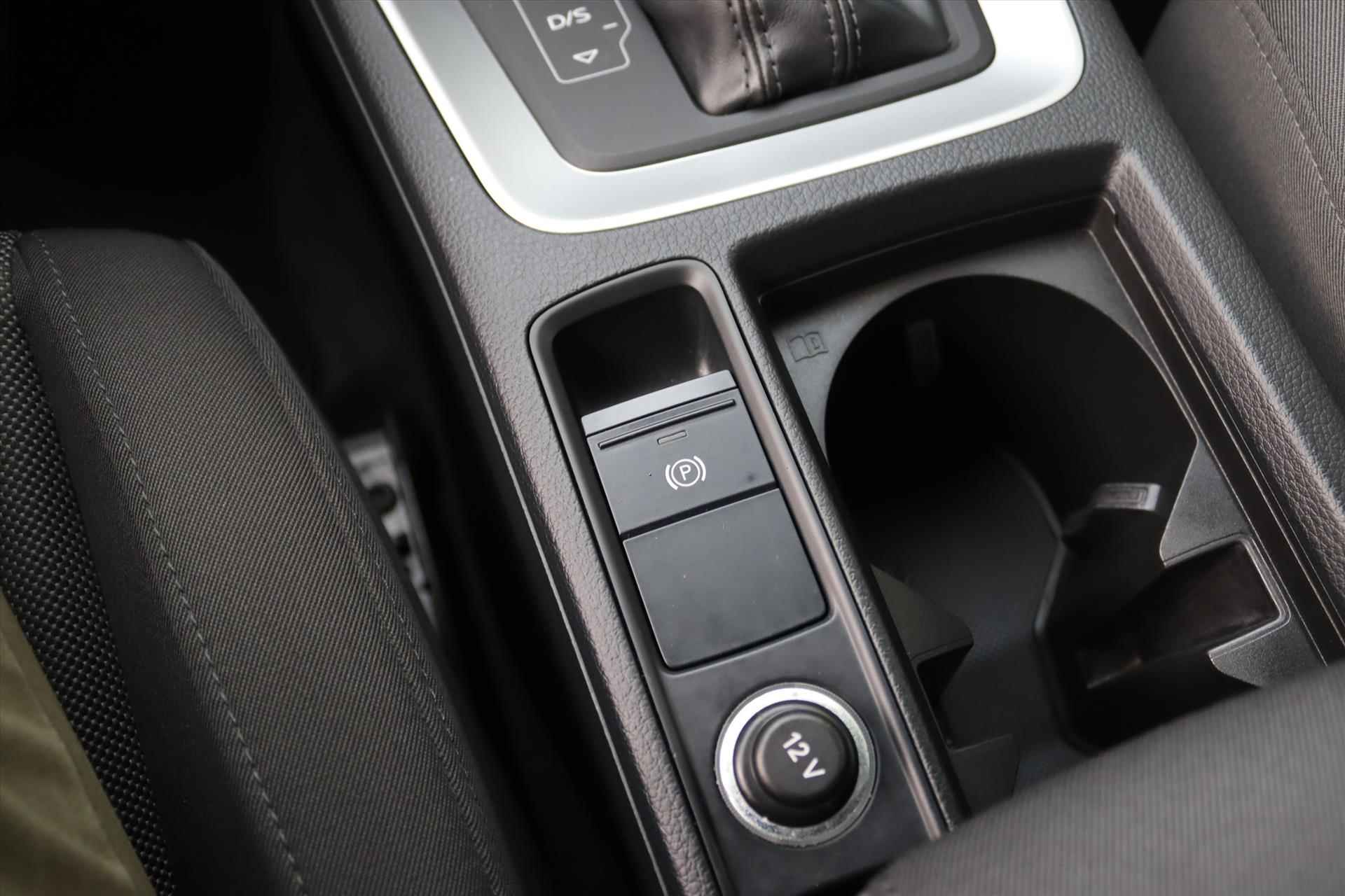 Audi Q3 35TFSI 150PK AUTOMAAT PRO LINE S Navi | Trekhaak | Adapt.Cruise | Virtual Cockpit | Stoelverw. | Led | Clima | 18 Inch Lm | - 27/52