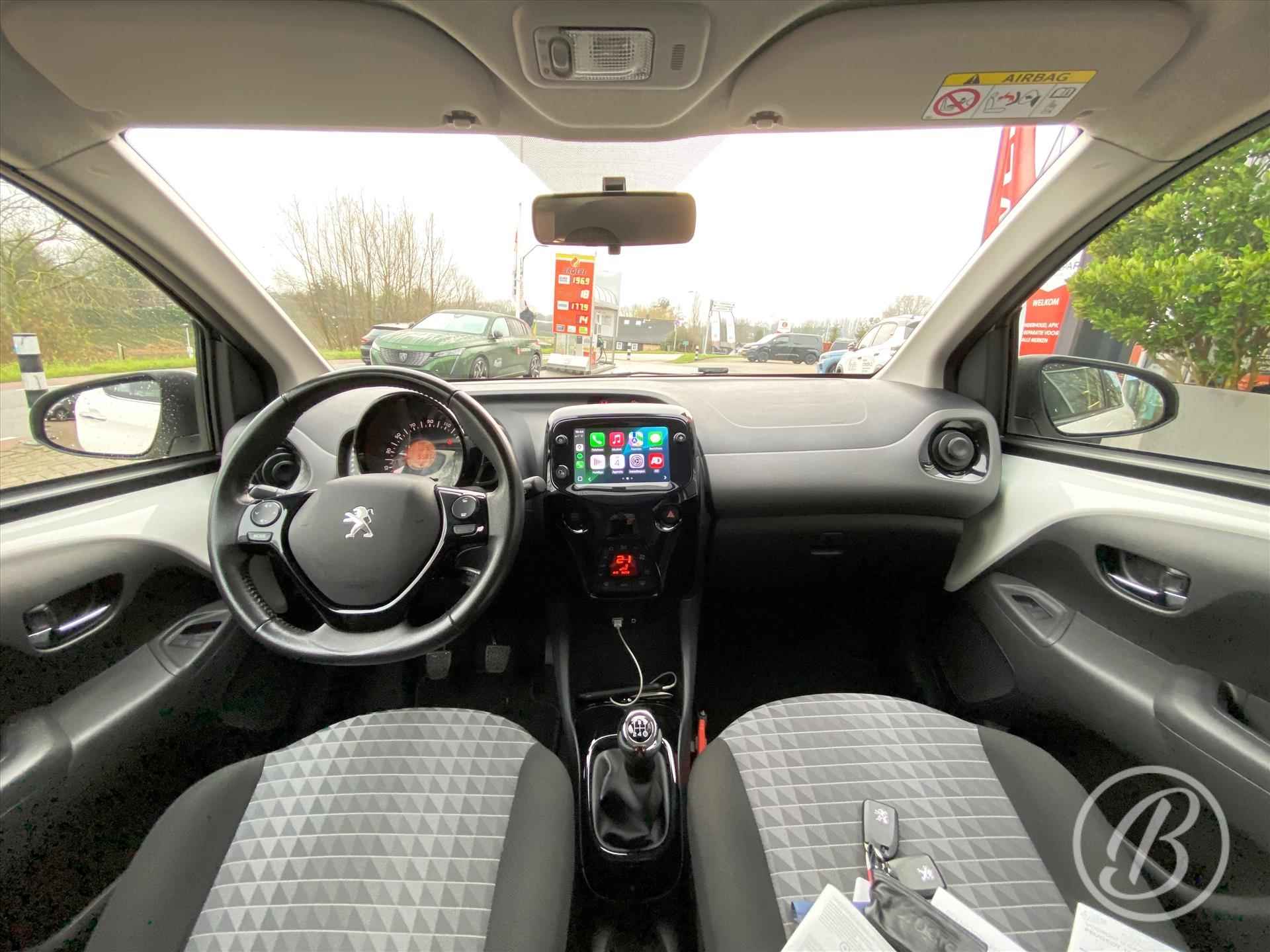 Peugeot 108 1.0 e-VTi 72pk 5D Allure | keyless, climate control, touchscreen audio met apple carplay en android auto, 15 inch velgen, camera, DAB-tuner - 9/55