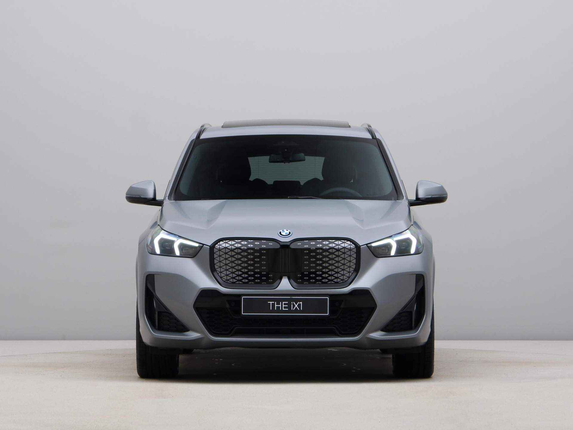 BMW iX1 eDrive20 67 kWh - 7/28