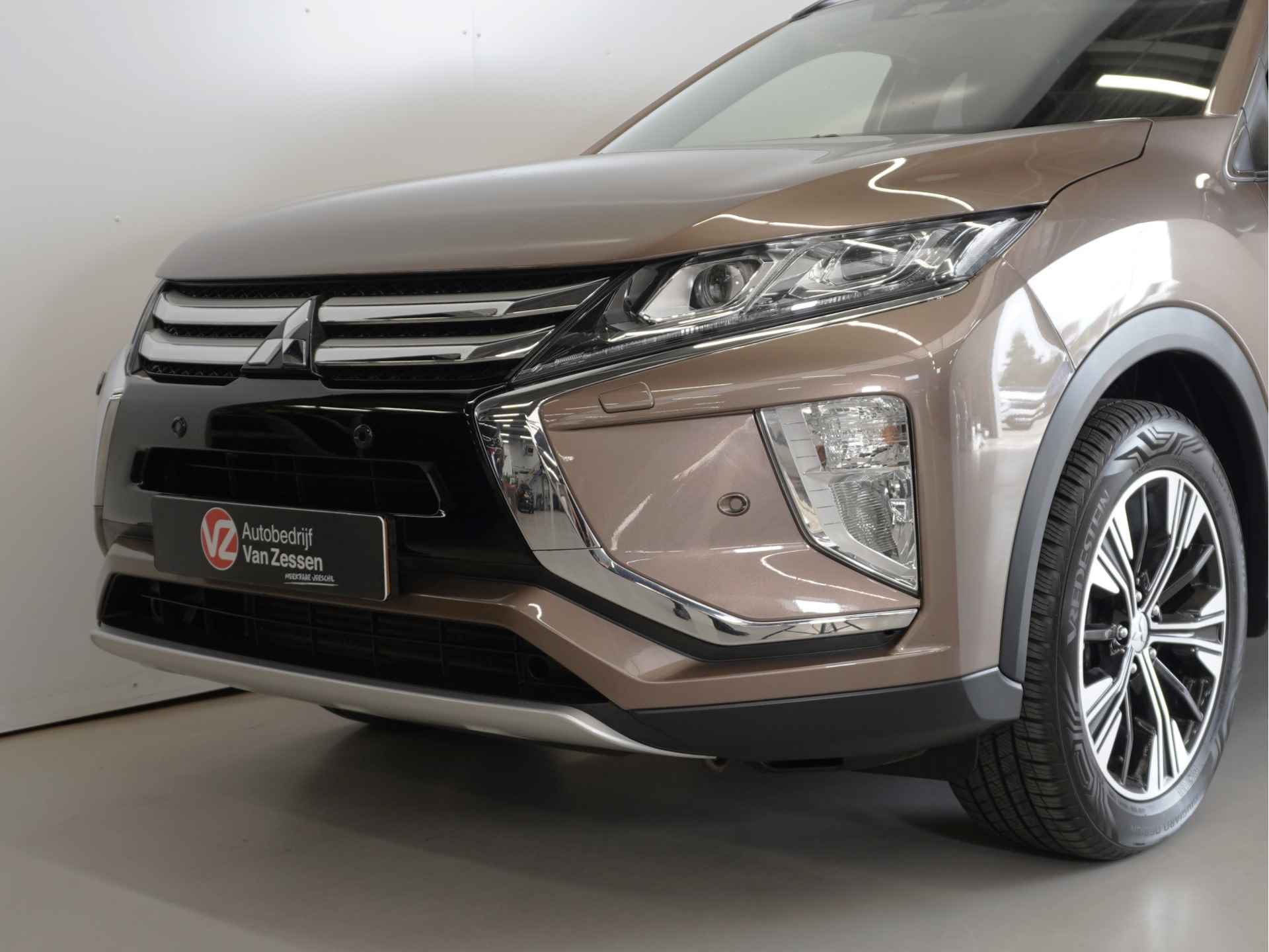 Mitsubishi Eclipse Cross 1.5 DI-T First Edition | Head up | NL auto | Trekhaak | 360 Camera | 1e Eigenaar | Garantie tot 29-6-2027! - 3/50