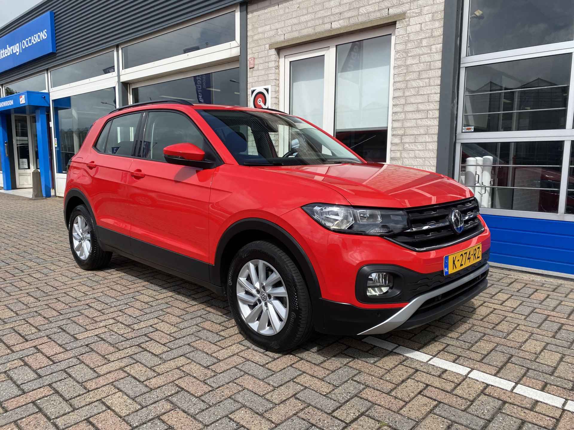 Volkswagen T-Cross 1.0 TSI Life / AUTOMAAT/ PARK. SENSOREN/ DODE HOEK/ ADAPT. CRUISE/ APP CONNECT/ NAVI/ CLIMA/ - 37/40