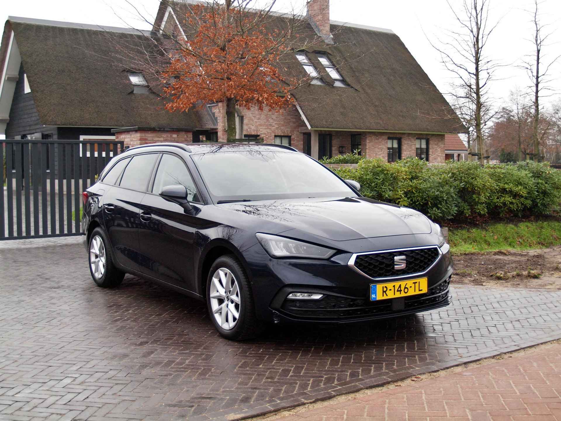 SEAT Leon Sportstourer 1.0 TSI Style Business Intense | Apple Carplay | Camera | Cruise Control | Navi | - 4/28