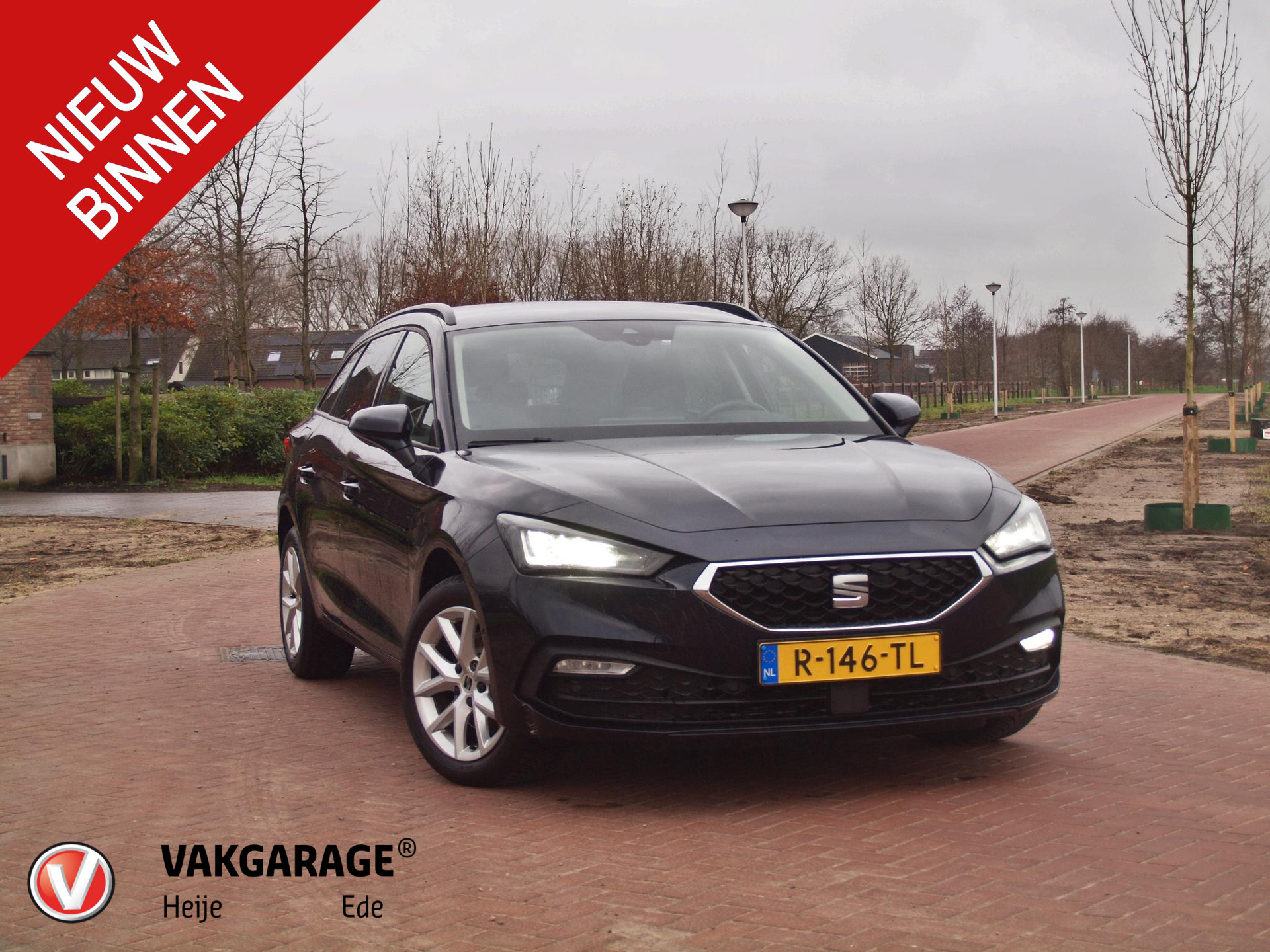 SEAT Leon Sportstourer 1.0 TSI Style Business Intense | Apple Carplay | Camera | Cruise Control | Navi |