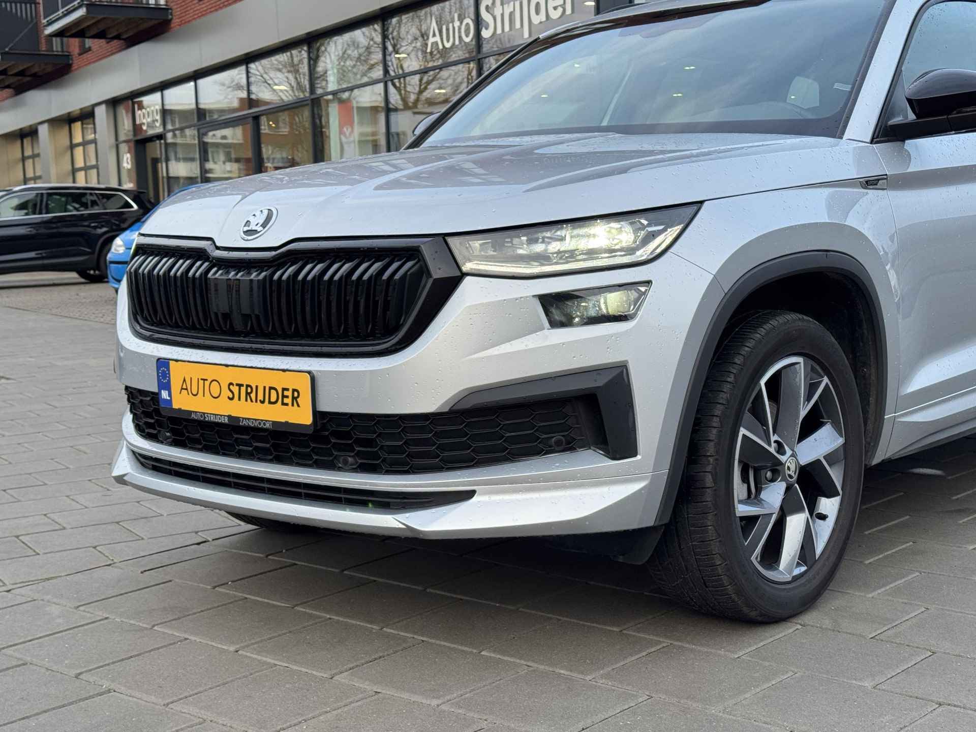 Skoda Kodiaq 1.5 TSI Sportline Business 7p. 150pk automaat | Black optiek | 19LM | Alcantara - 9/17