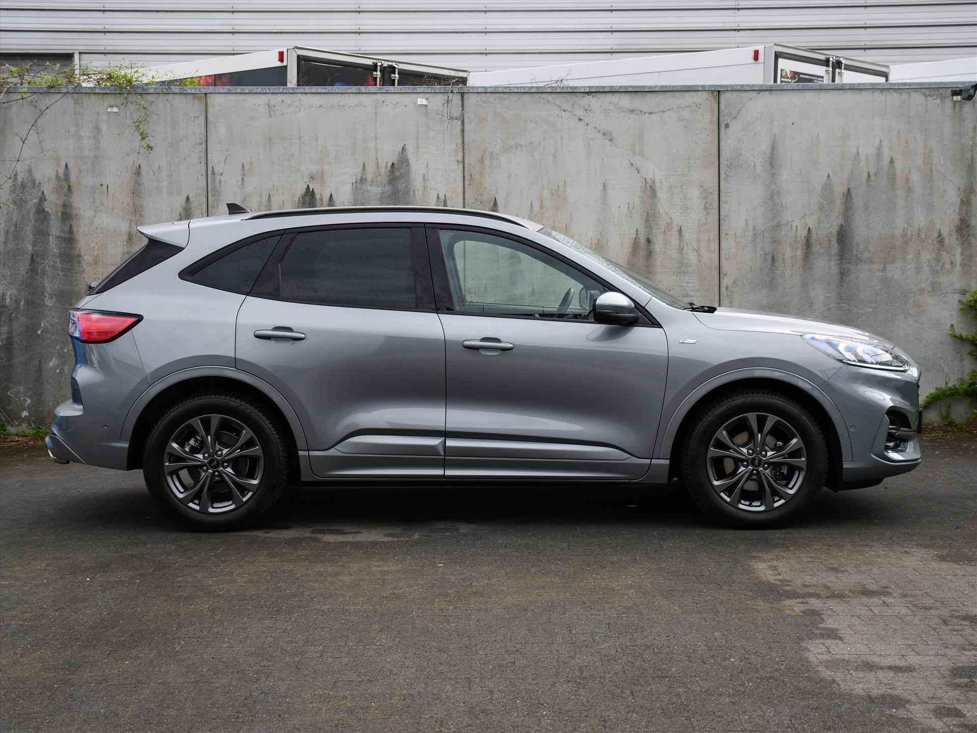 Ford Kuga ST-Line X 1.5 EcoBoost 150pk PDC + CAM. VOOR + ACHTER | ADAP. CRUISE | WINTER PACK | 18''LM | BLIS | KEYLESS | B&O - 3/39