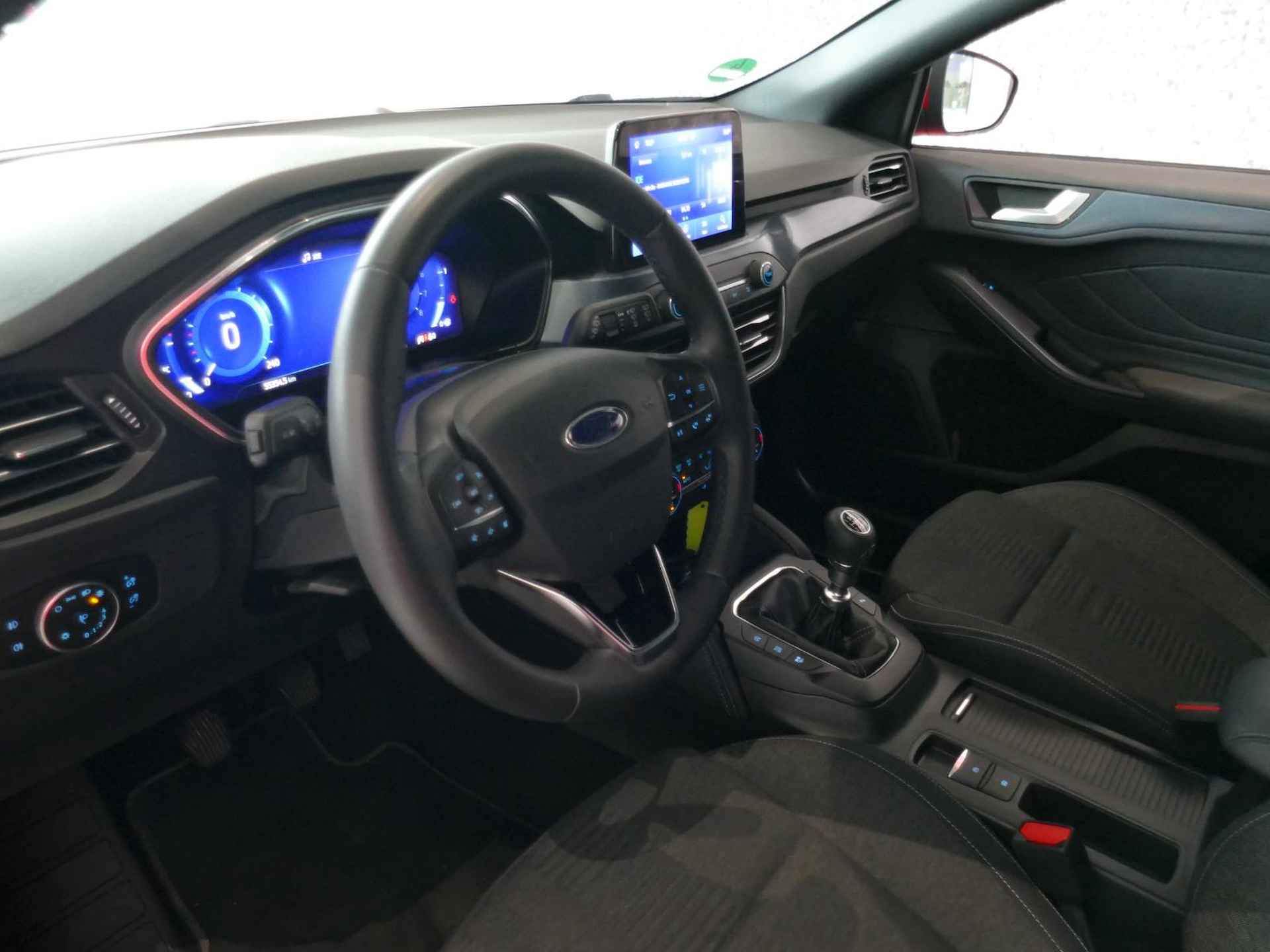 Ford Focus 1.0 EcoBoost Hybrid Active X Business | TREKHAAK | BLIS | RACE RED | - 12/40