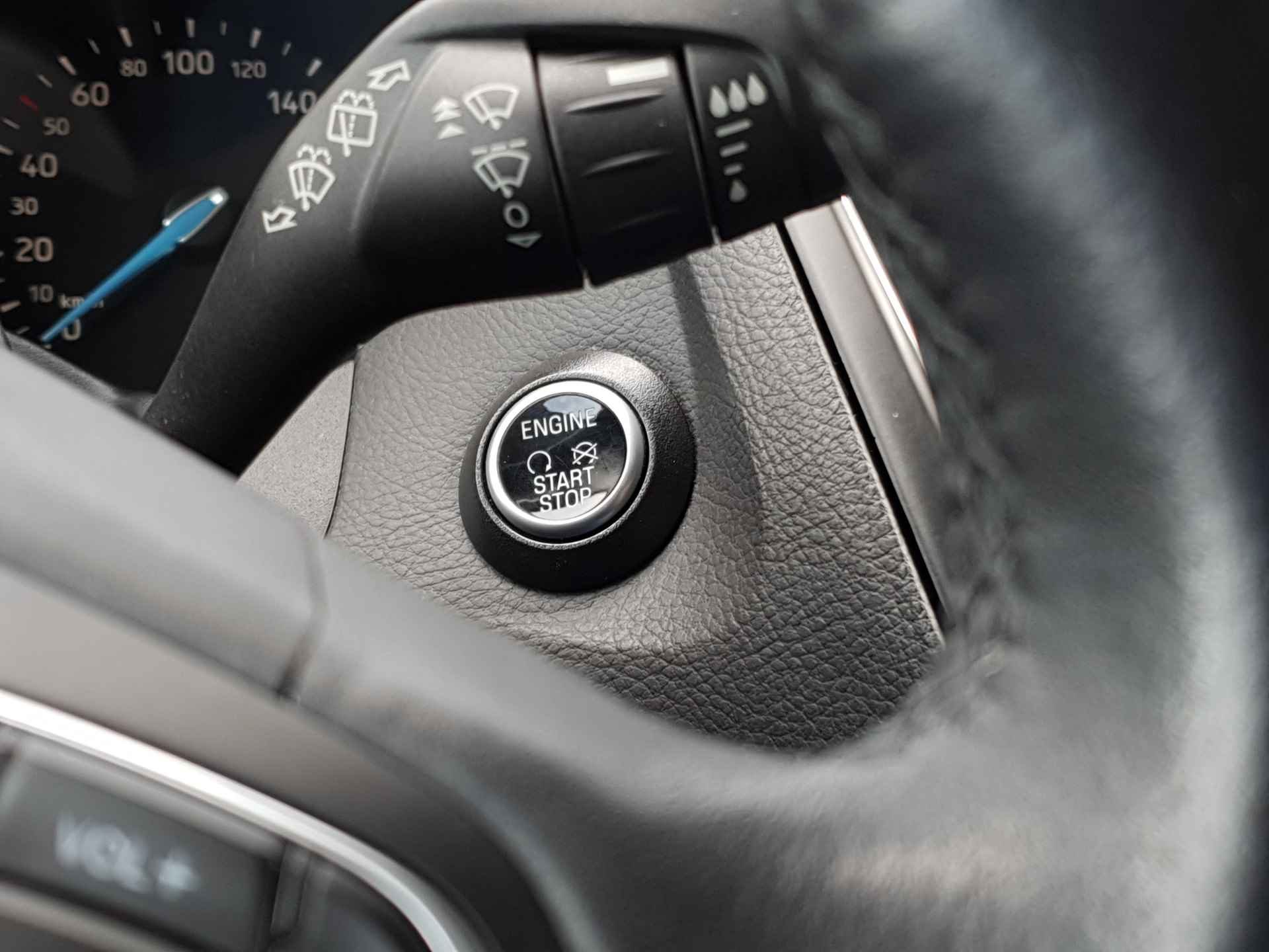 Ford Focus Wagon 1.0 Titanium 125 PK | Automaat! | Stoelverwarming | Navigatie | Cruise Control - 15/37