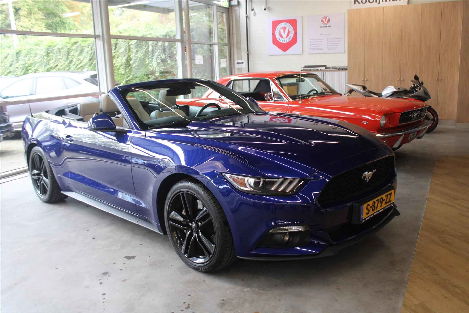 Ford Mustang Convertible 2.3 EcoBoost 6-bak 317pk/233kw - 41/50