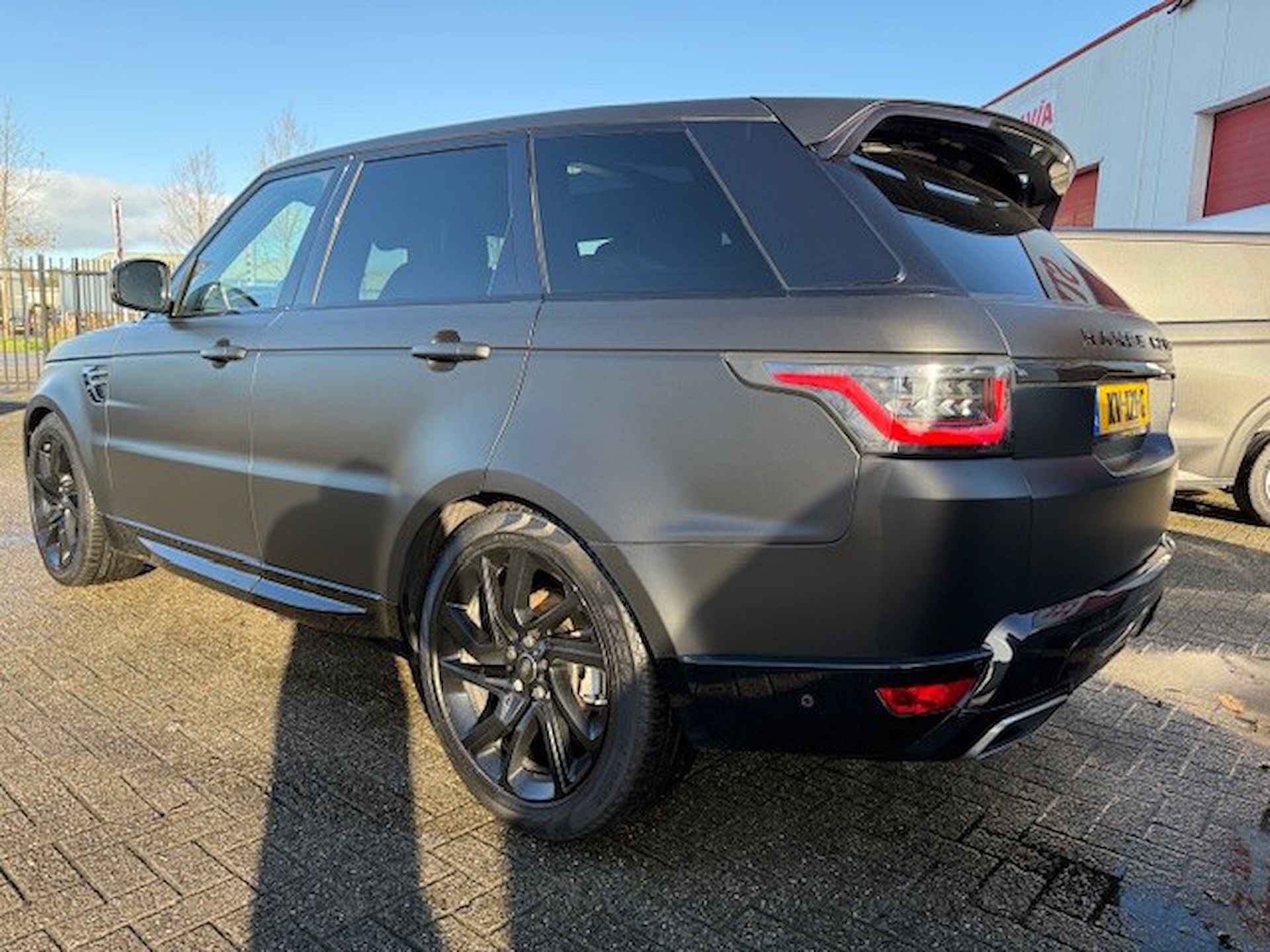 Land Rover Range Rover Sport 3.0 TDV6 HSE Dynamic -facelift- - 2/26