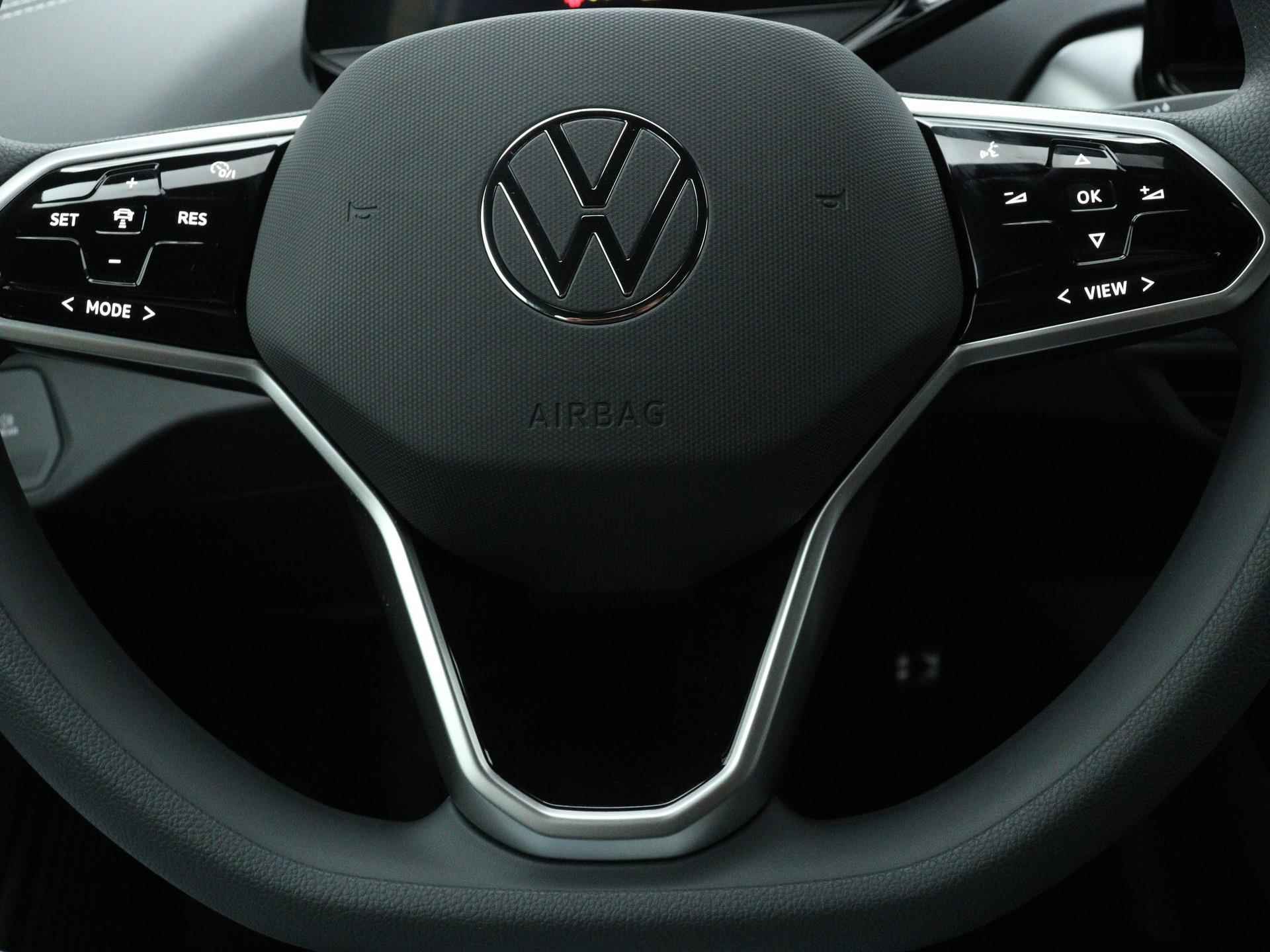 Volkswagen ID.5 Pro 77 kWh 174 PK NU ACTIEPRIJS VAN €56400.- VOOR €49490.- | Nieuw | Fabrieksgarantie | Climate control | Apple Carplay | Android Auto | Navigatie | Draadloze telefoonlader | Achteruitrijcamera | Keyless Entry | - 8/24