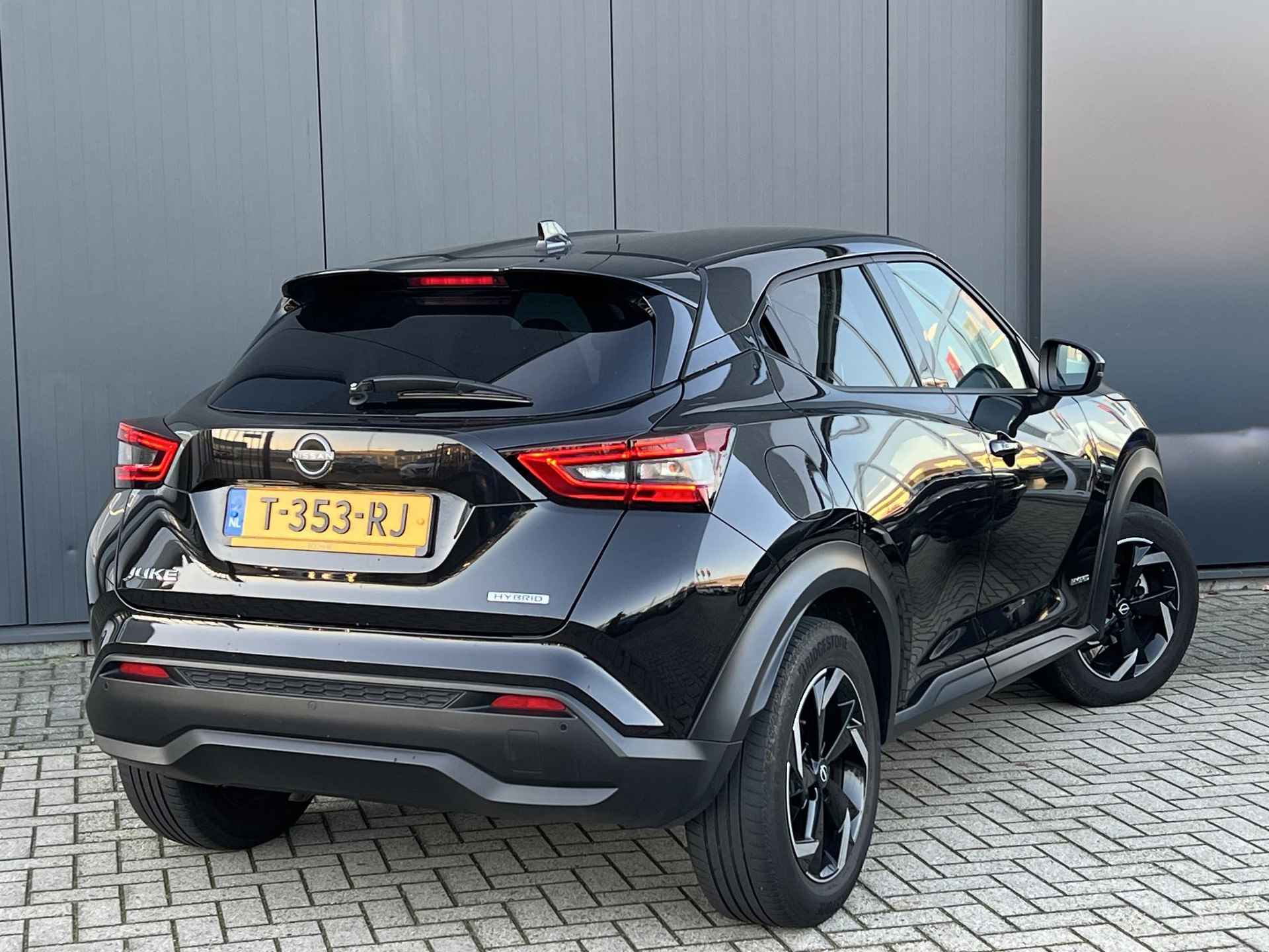 Nissan Juke 1.6 Hybrid 143 N-Connecta - 3/20