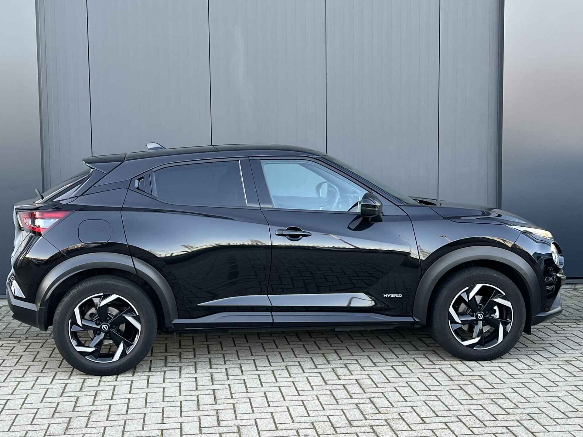 Nissan Juke 1.6 Hybrid 143 N-Connecta - 11/20