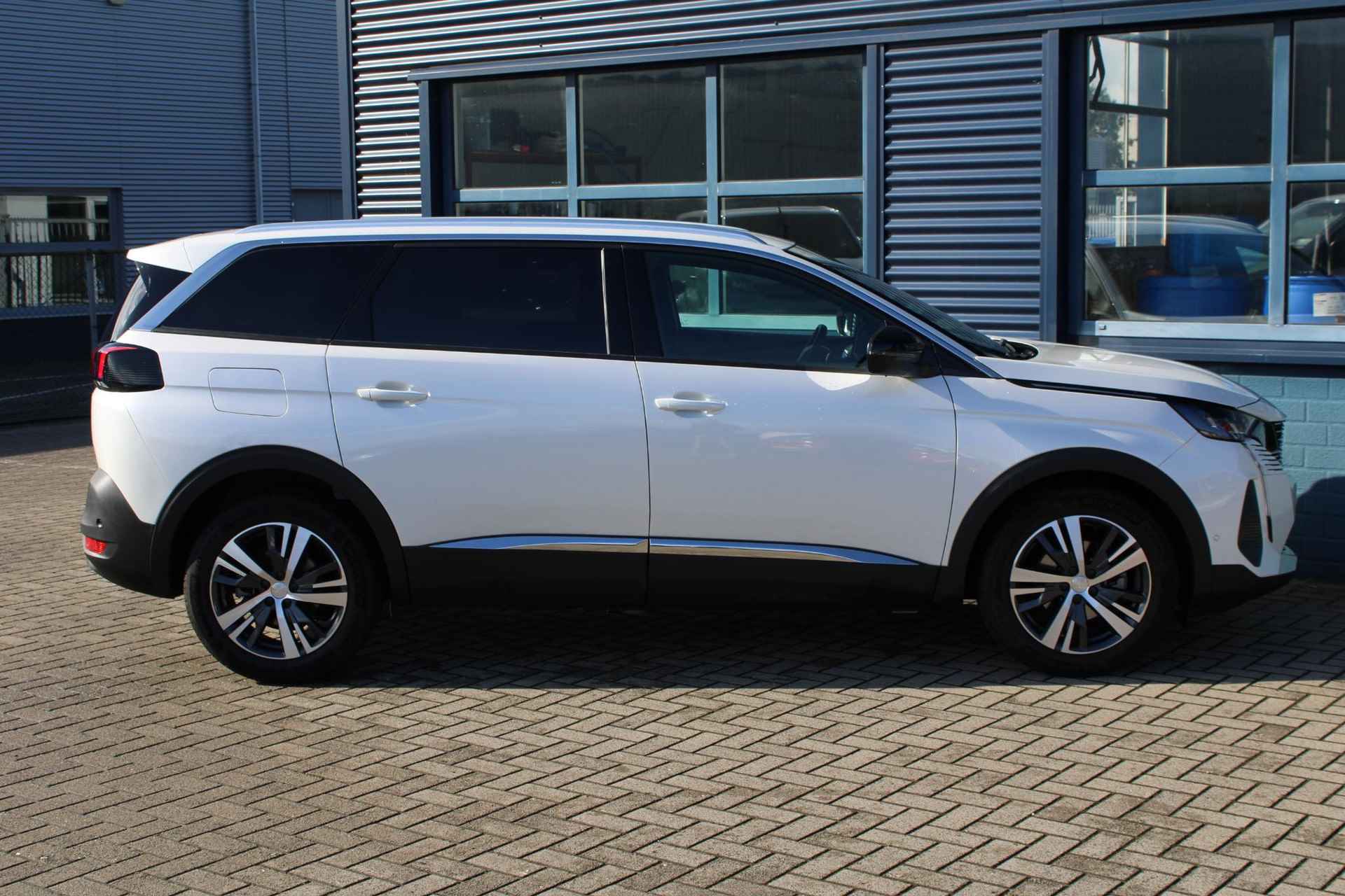 Peugeot 5008 1.2 PureTech Allure Pack Business - 28/31