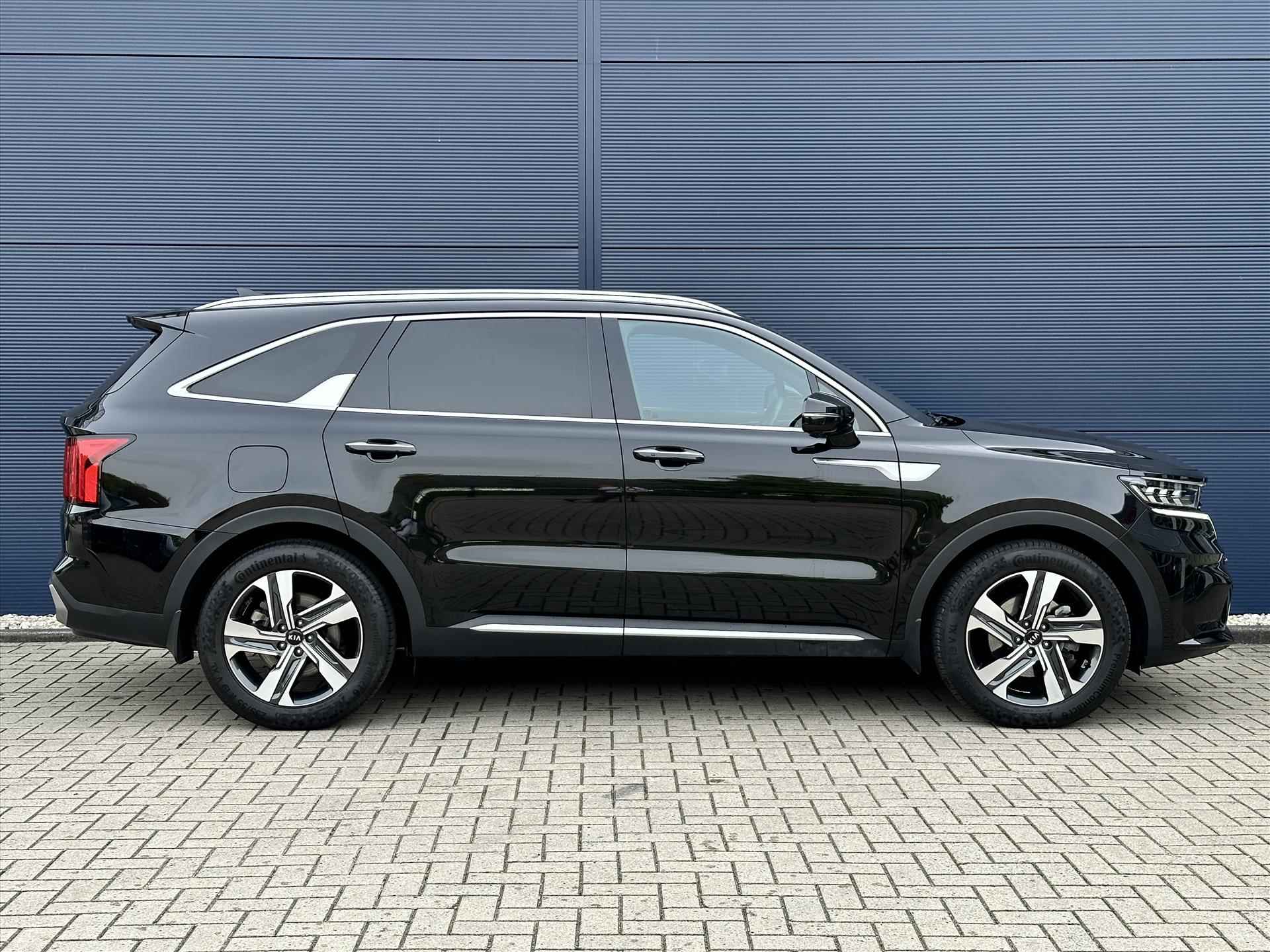 Kia Sorento 1.6 T-GDi 265pk PHEV 4WD 7P Aut ExecutiveLine | Stoelkoeling | Stoelverwarming |Trekhaak | Leder | Dodehoek camera | Bose | - 4/55