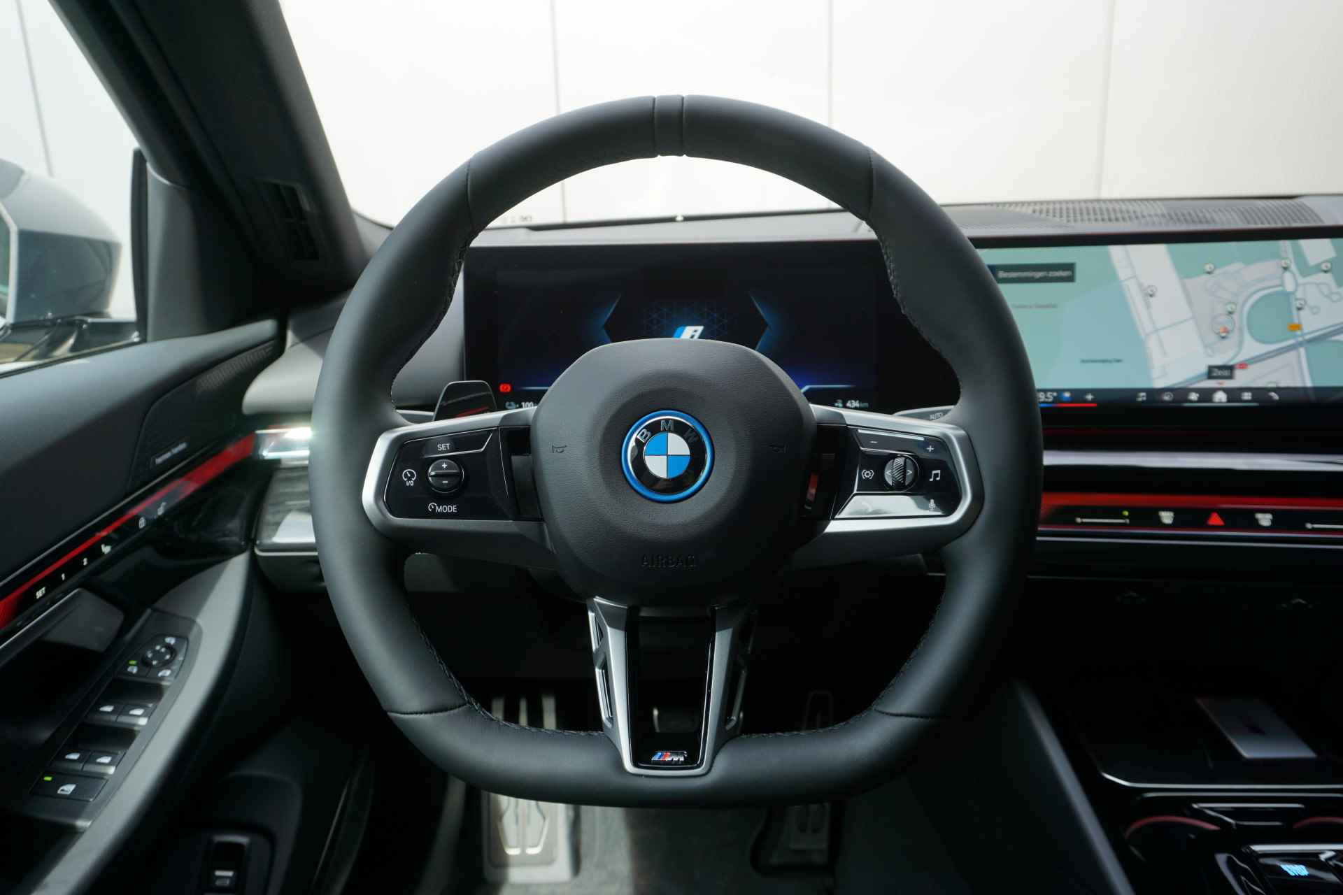 BMW i5 eDrive40 M Sportpakket Pro Harman Kardon / 21" LMV / Driving Assistant Plus / Stoelventilatie / Achteruitrijcamera - 7/36