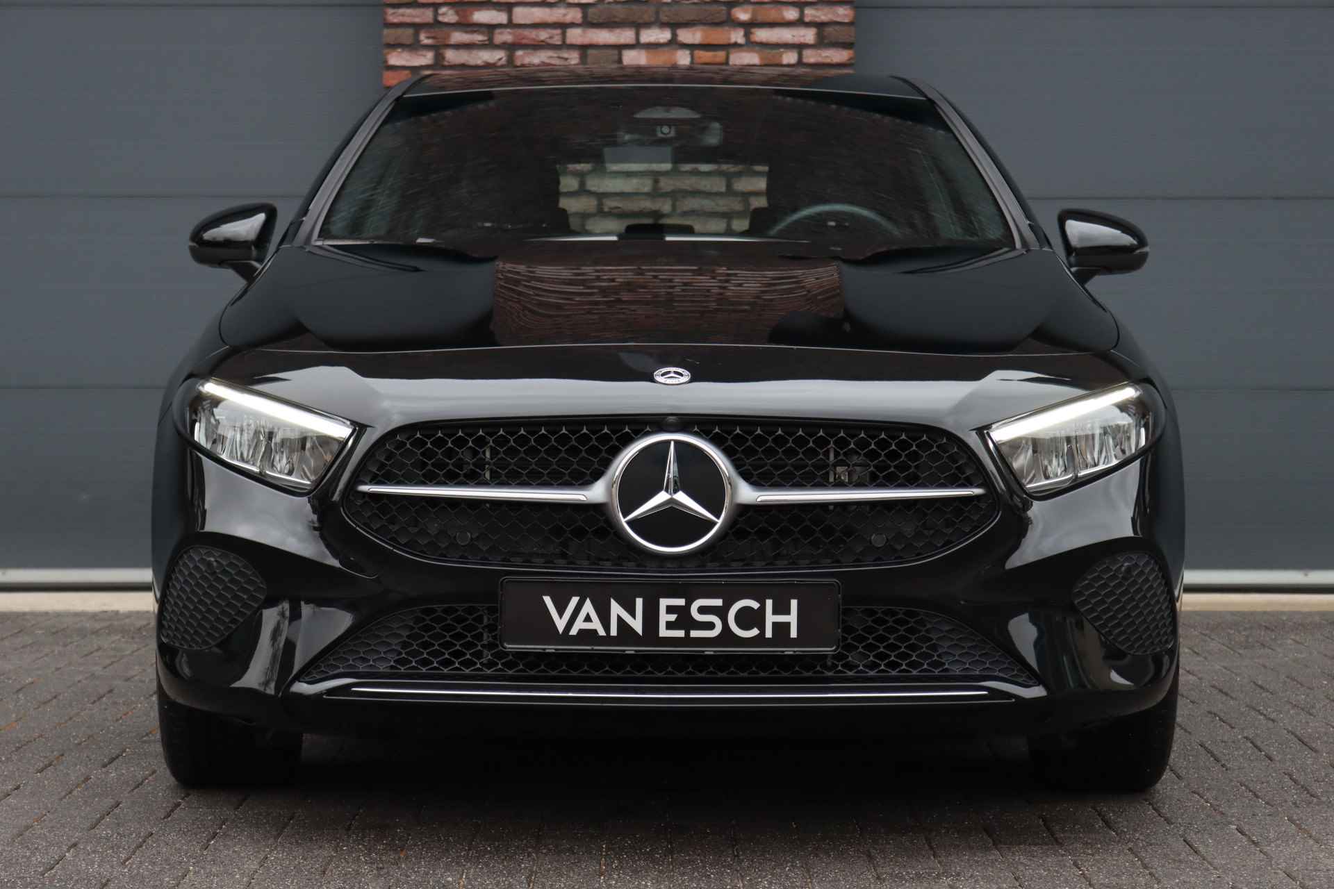 Mercedes-Benz A-Klasse 250 e Luxury Line Aut8 | Facelift | Widescreen | Camera | Zitcomfortpakket |Stoelverwarming | DAB | Apple Carplay/Android Auto | Cruise Control | - 14/35