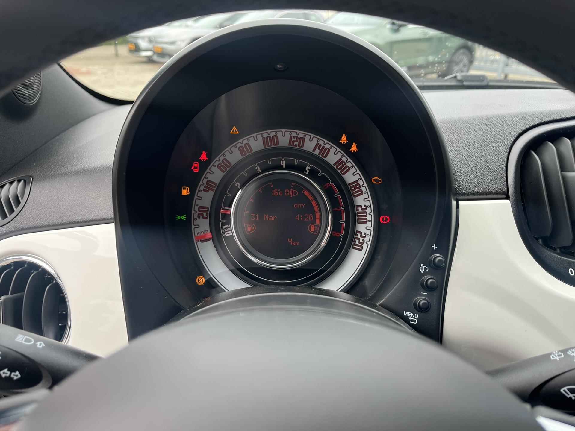 FIAT 500 1.0 Hybrid 70pk Dolcevita Finale | Apple CarPlay / Android Auto | Cruise Control | Parkeerhulp | Panoramadak | Uit voorraad leverbaar! - 14/30