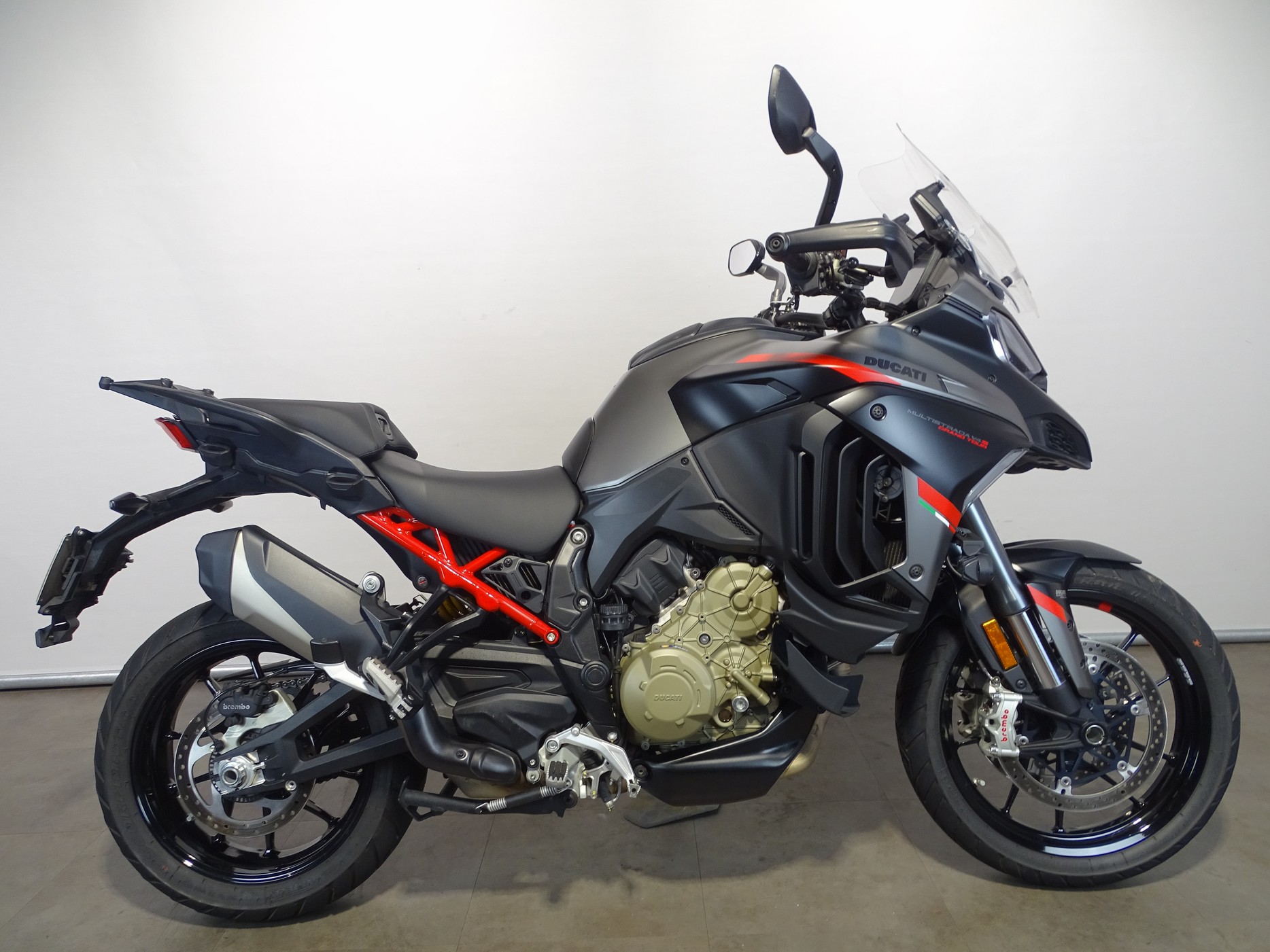 Ducati MULTISTRADA V4 S GRAND TOUR