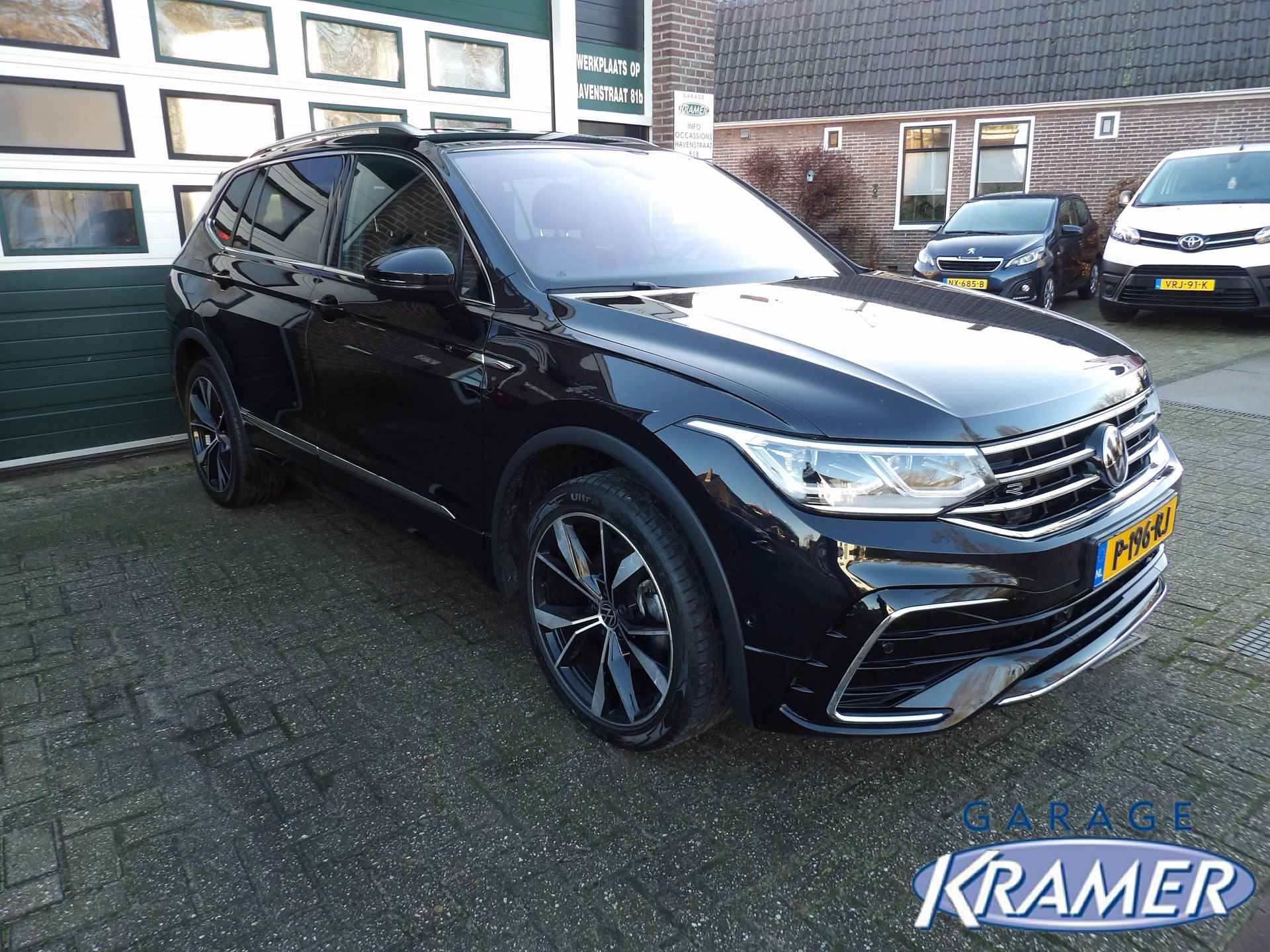 Volkswagen Tiguan Allspace 1.5 TSI R-Line Business+ 7p. - 3/36