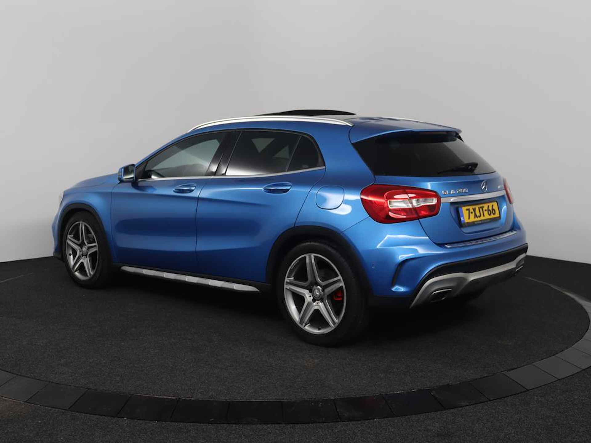 Mercedes-Benz GLA-klasse 200 Edition 1 AMG|Automaat |Pano|Camera|Leder - 3/27