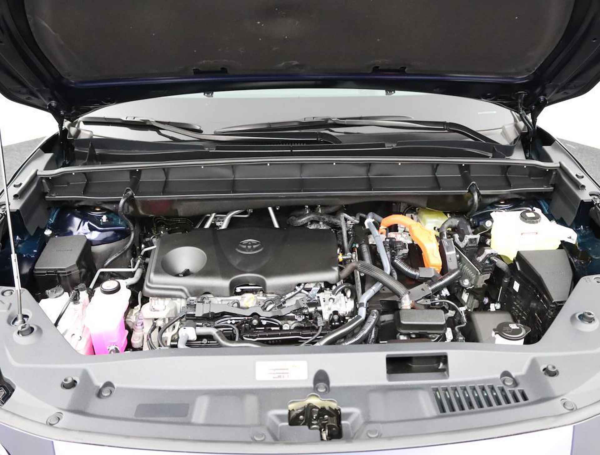 Toyota Highlander 2.5 AWD Hybrid Premium 7 Persoons | Lederen bekleding | Trekhaak 2000 kg | Panoramadak | 20 inch Lichtmetaal | - 32/76