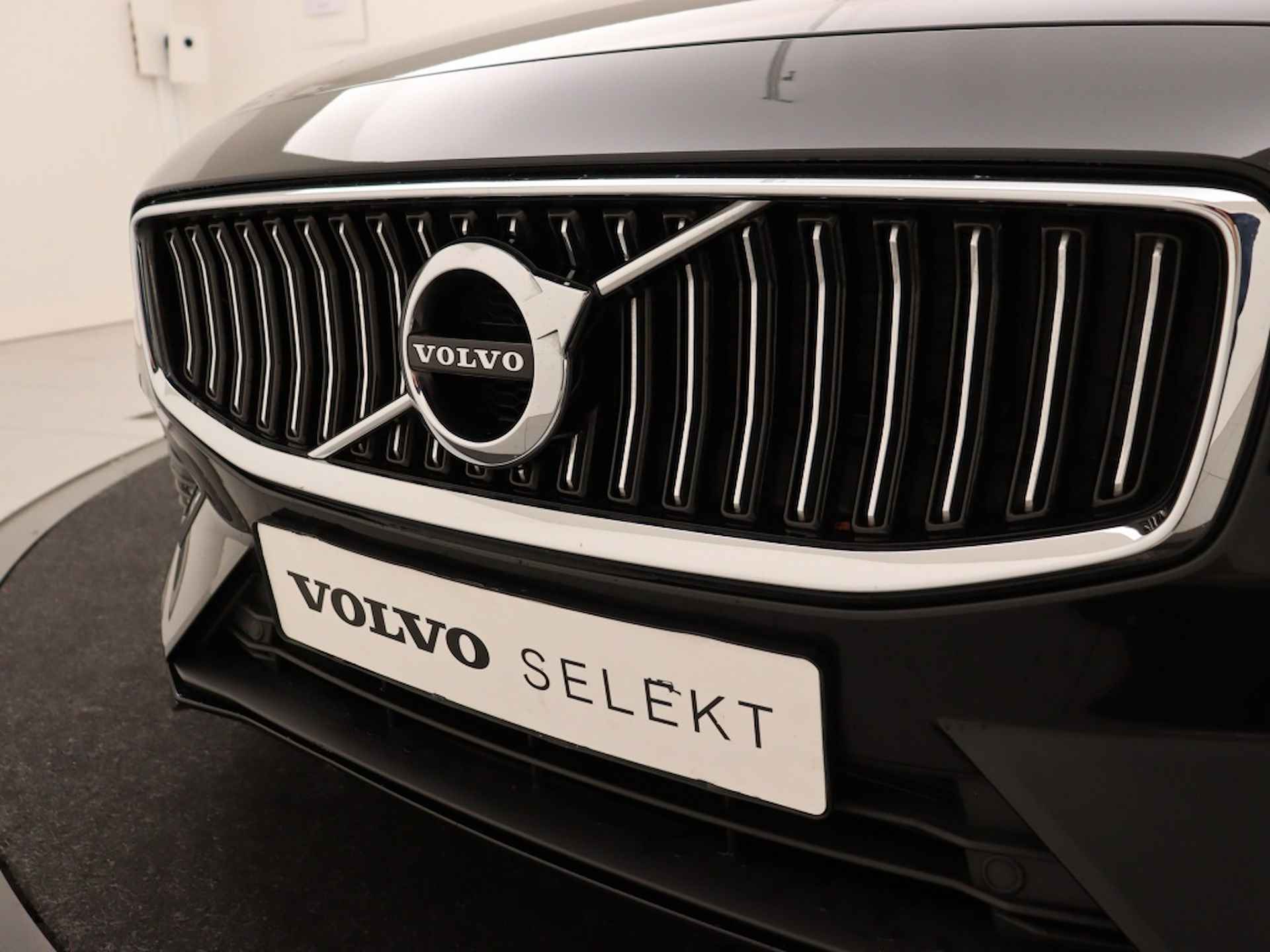 Volvo V60 T6 PLUG-IN HYBRID INSCRIPTION LEDER ELEK.STOEL 18INCH STOELVERWA - 7/44