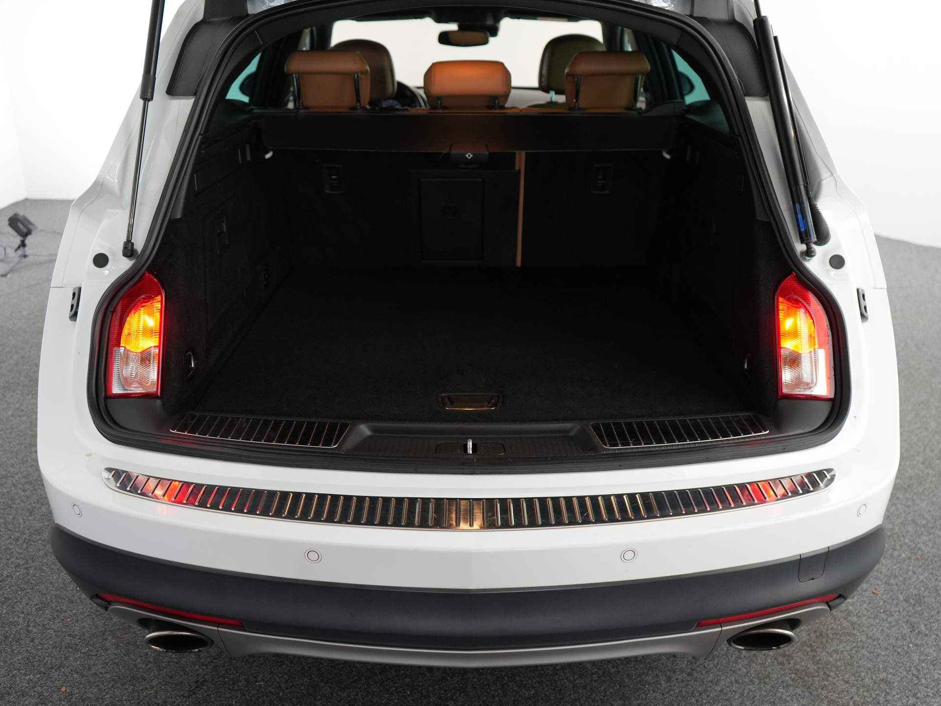 Opel Insignia Sports Tourer 2.0 T Cosmo 4x4 | Cruise Control | Leder | Parkeersensoren voor/achter | Panorama dak | - 12/46