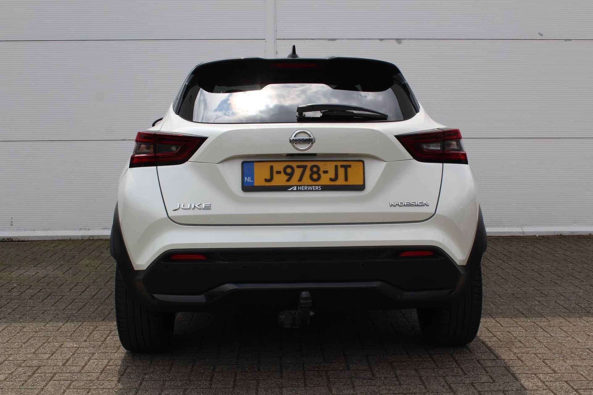 Nissan Juke 1.0 DIG-T 114 N-Design / Trekhaak (1250 KG) / Navigatie + Apple Carplay/Android Auto / Climate Control / Cruise Control / Keyless Entry & Start / - 42/44