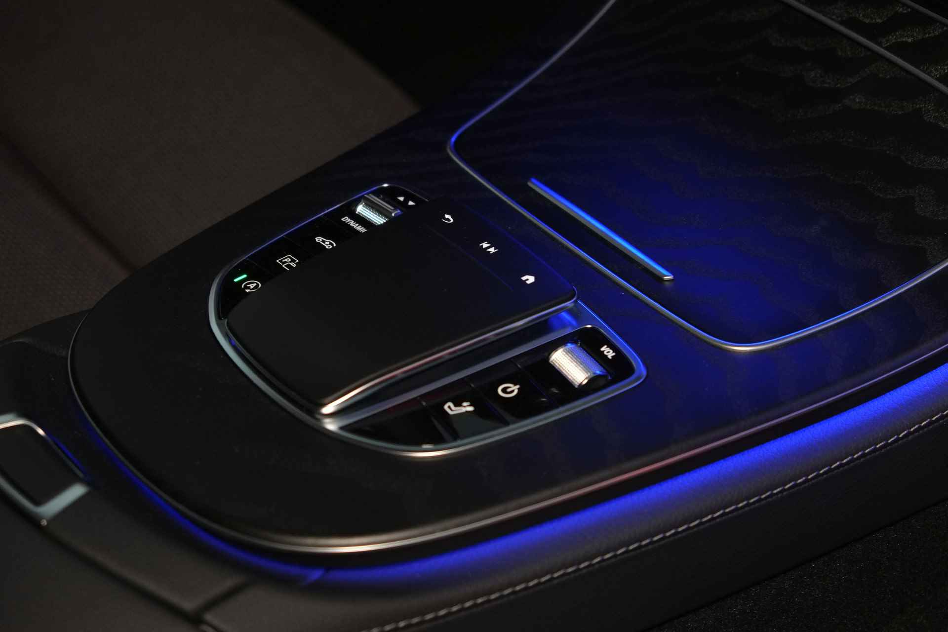 Mercedes-Benz E-Klasse All-Terrain 220 d 4MATIC / LED / Luchtvering / Camera / Carplay / DAB+ - 16/38