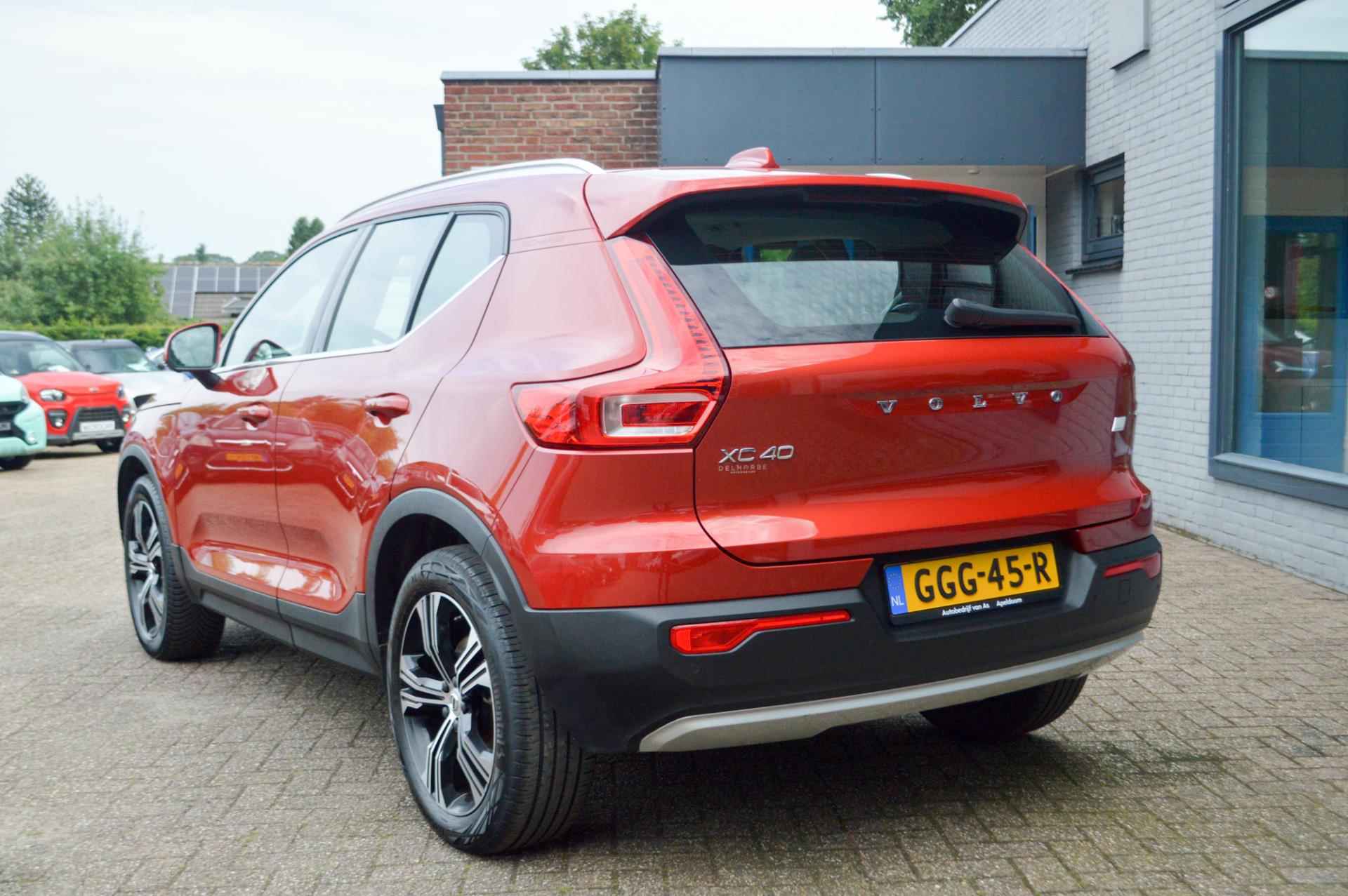 Volvo XC40 1.5 T5 Recharge Inscription |Plug-in PHEV|BEIGE LEER|PANO DAK - 21/54