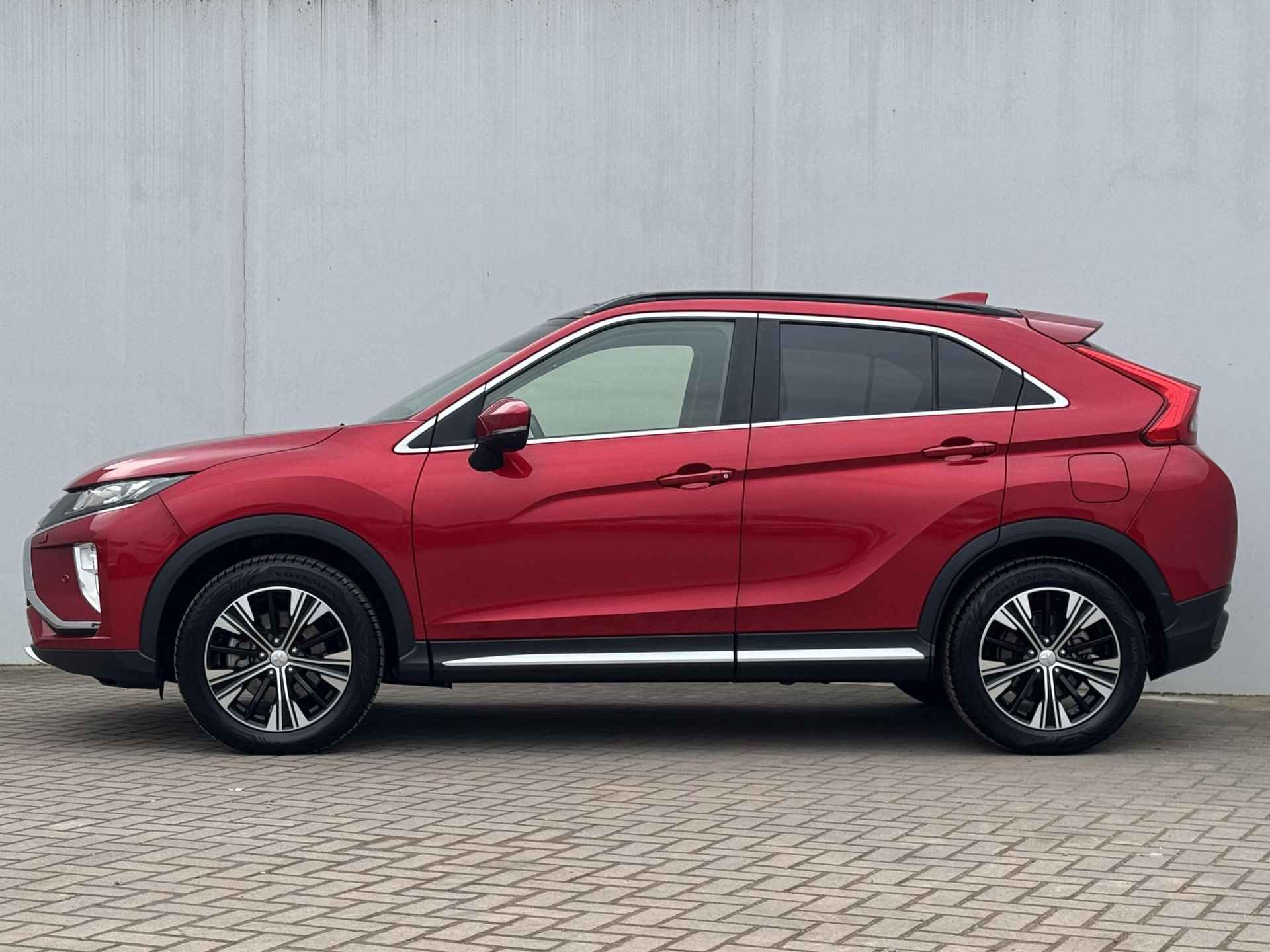 Mitsubishi Eclipse Cross 1.5 DI-T 4WD Instyle / Stuur - Stoel - en voorruitverwarming / Trekhaak / Schuif- kanteldak / 360 graden camera / Adaptieve cruise control - 8/44