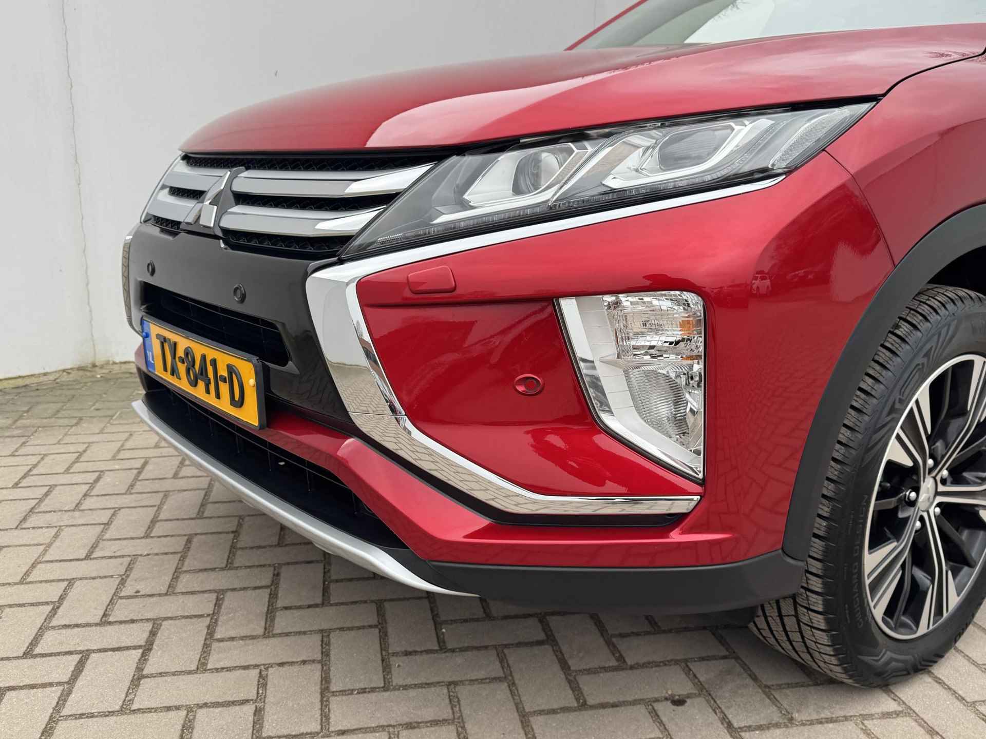 Mitsubishi Eclipse Cross 1.5 DI-T 4WD Instyle / Stuur - Stoel - en voorruitverwarming / Trekhaak / Schuif- kanteldak / 360 graden camera / Adaptieve cruise control - 30/44