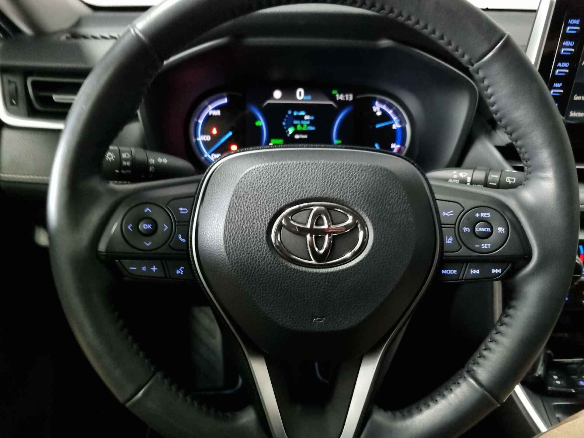 Toyota RAV4 2.5 Hybrid AWD Team-D / PDC / BSM / Trekhaak afneembaar - 33/78