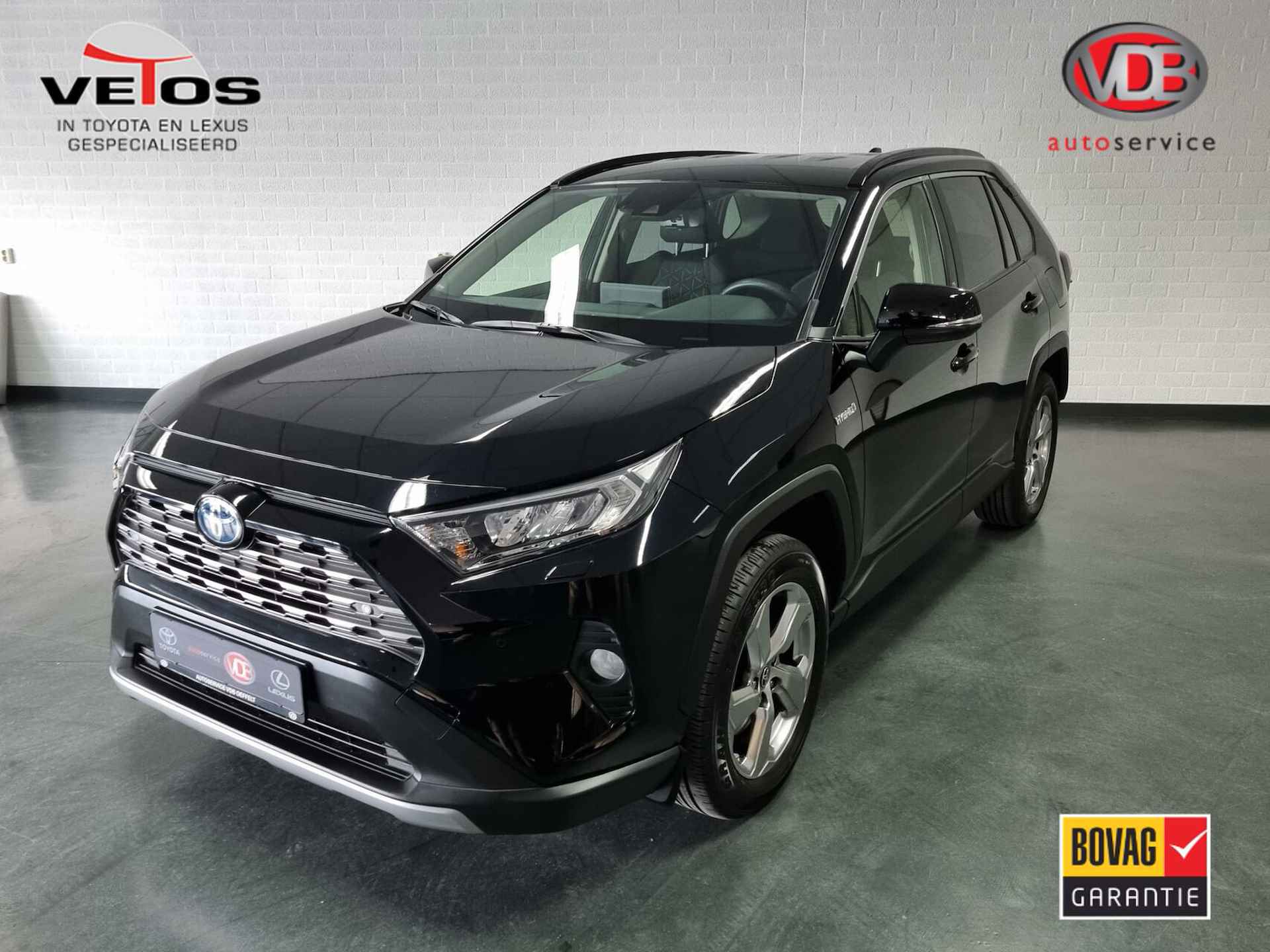 Toyota RAV4 2.5 Hybrid AWD Team-D / PDC / BSM / Trekhaak afneembaar