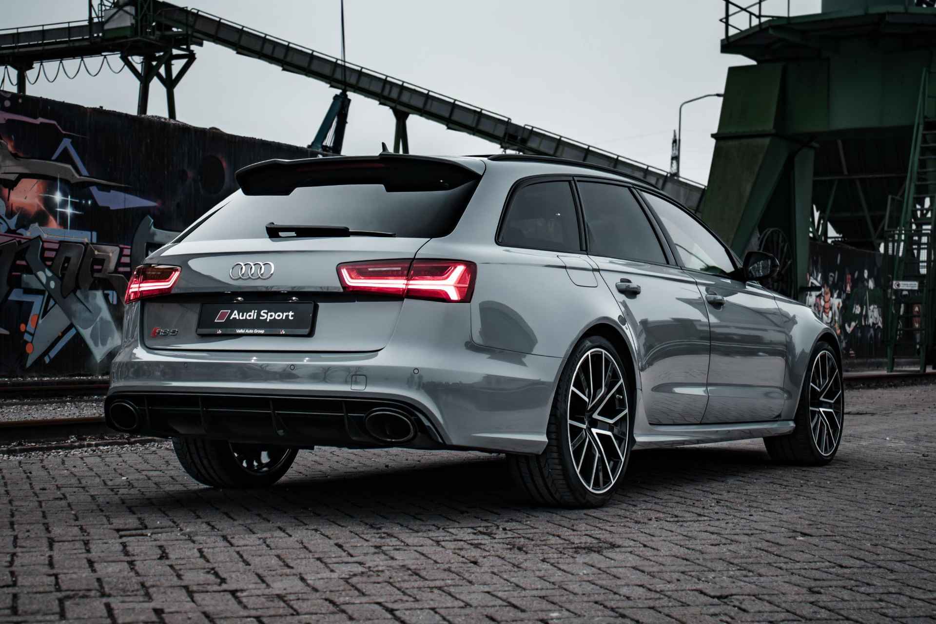 Audi RS6 Avant 4.0 TFSI 605PK tiptronic quattro performance Pro Line Plus | Keramische remmen | Pano | Valcona leder | Stoel-/achterbankverwarming | Matrix LED - 5/54