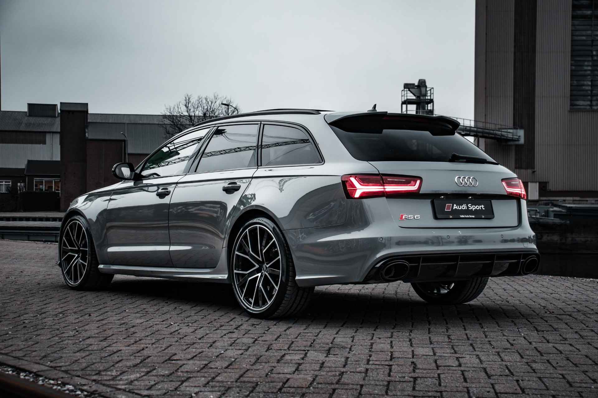 Audi RS6 Avant 4.0 TFSI 605PK tiptronic quattro performance Pro Line Plus | Keramische remmen | Pano | Valcona leder | Stoel-/achterbankverwarming | Matrix LED - 45/54