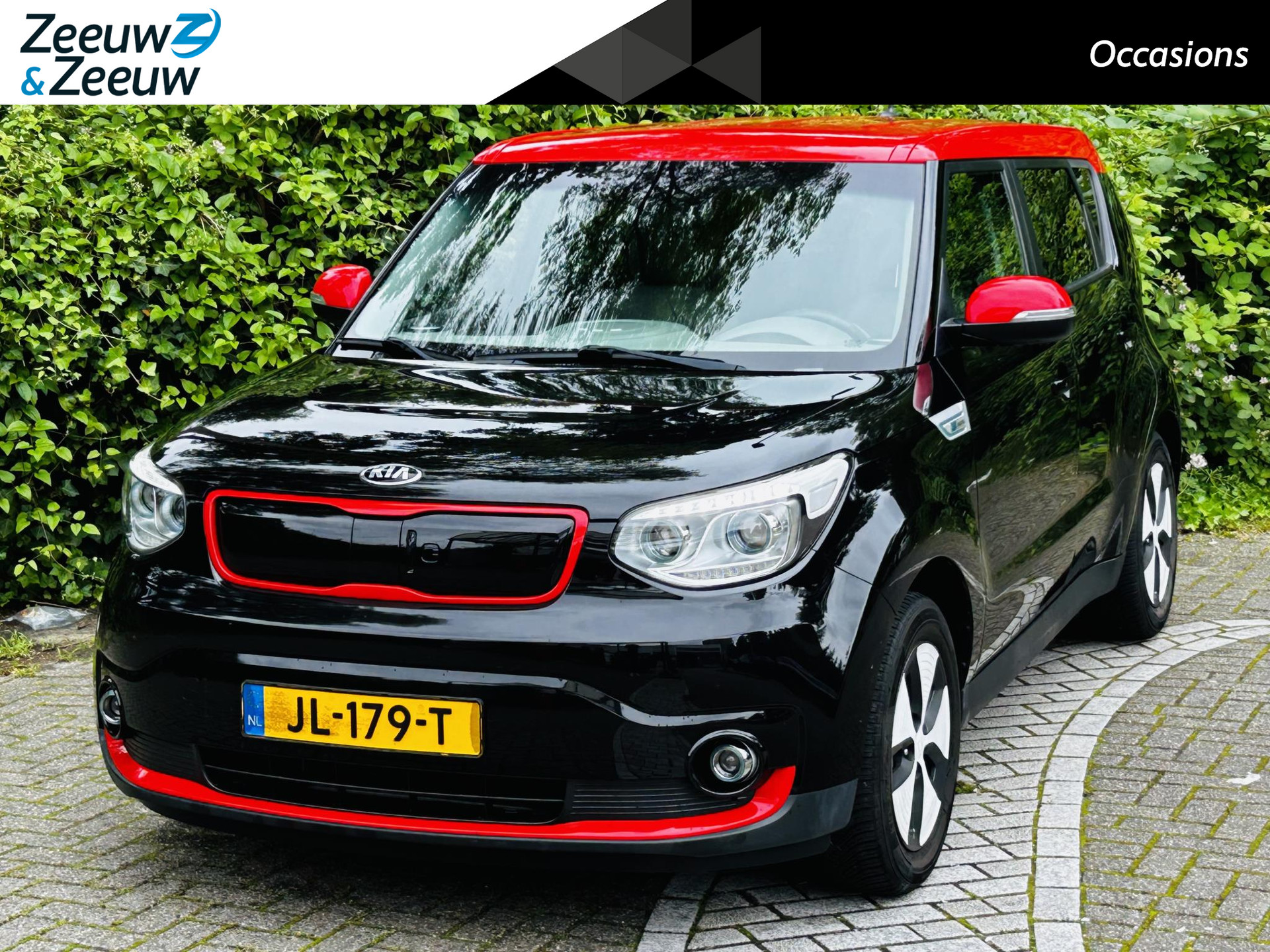 Kia Soul EV ExecutiveLine 27 kWh Navi , camera , climate , cruise , tel , usb . LET OP AKTIERADIUS MAAR 65 KM , DAAROM DEZE SCHERPE PRIJS